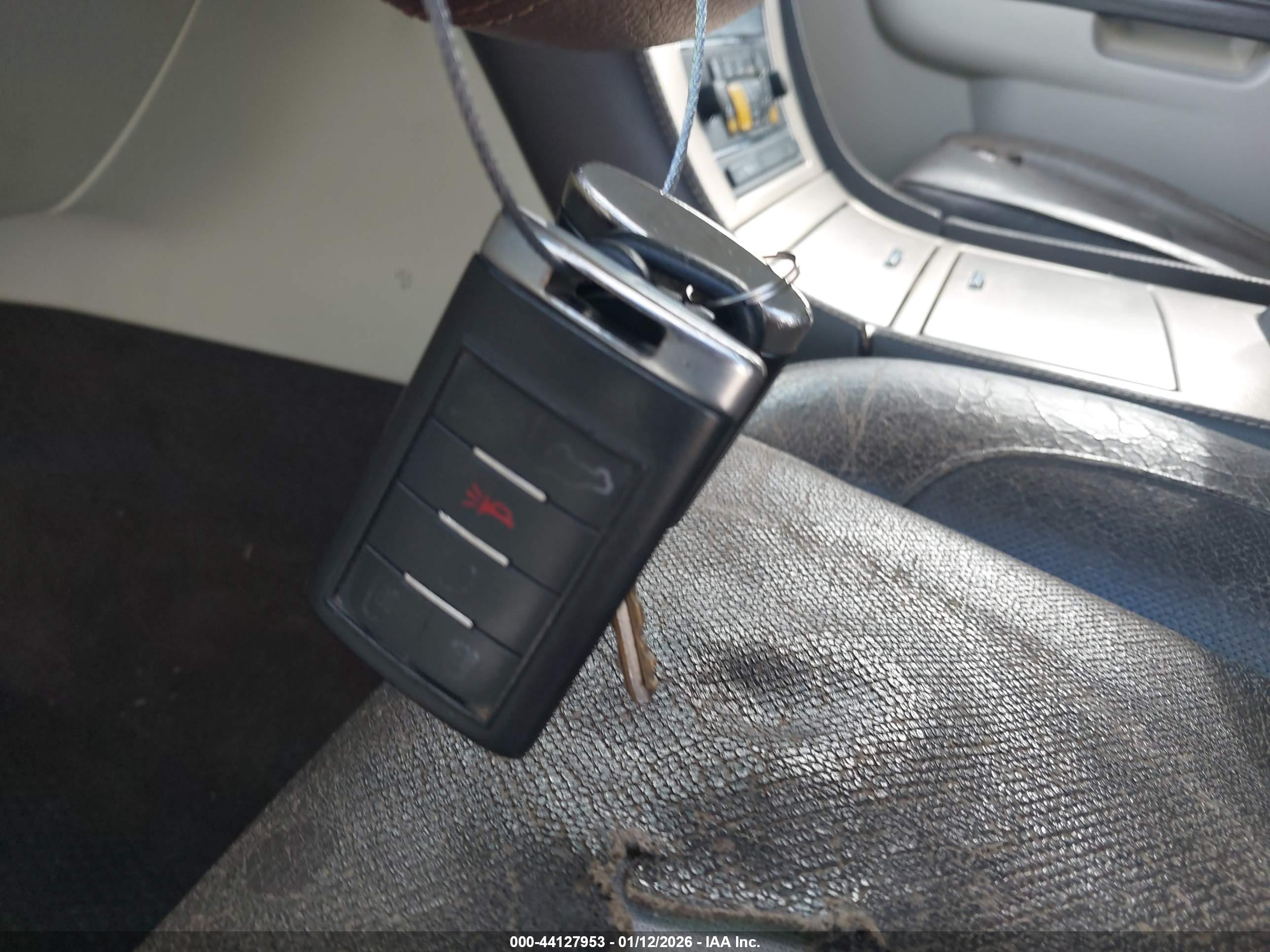 CADILLAC ESCALADE image 11