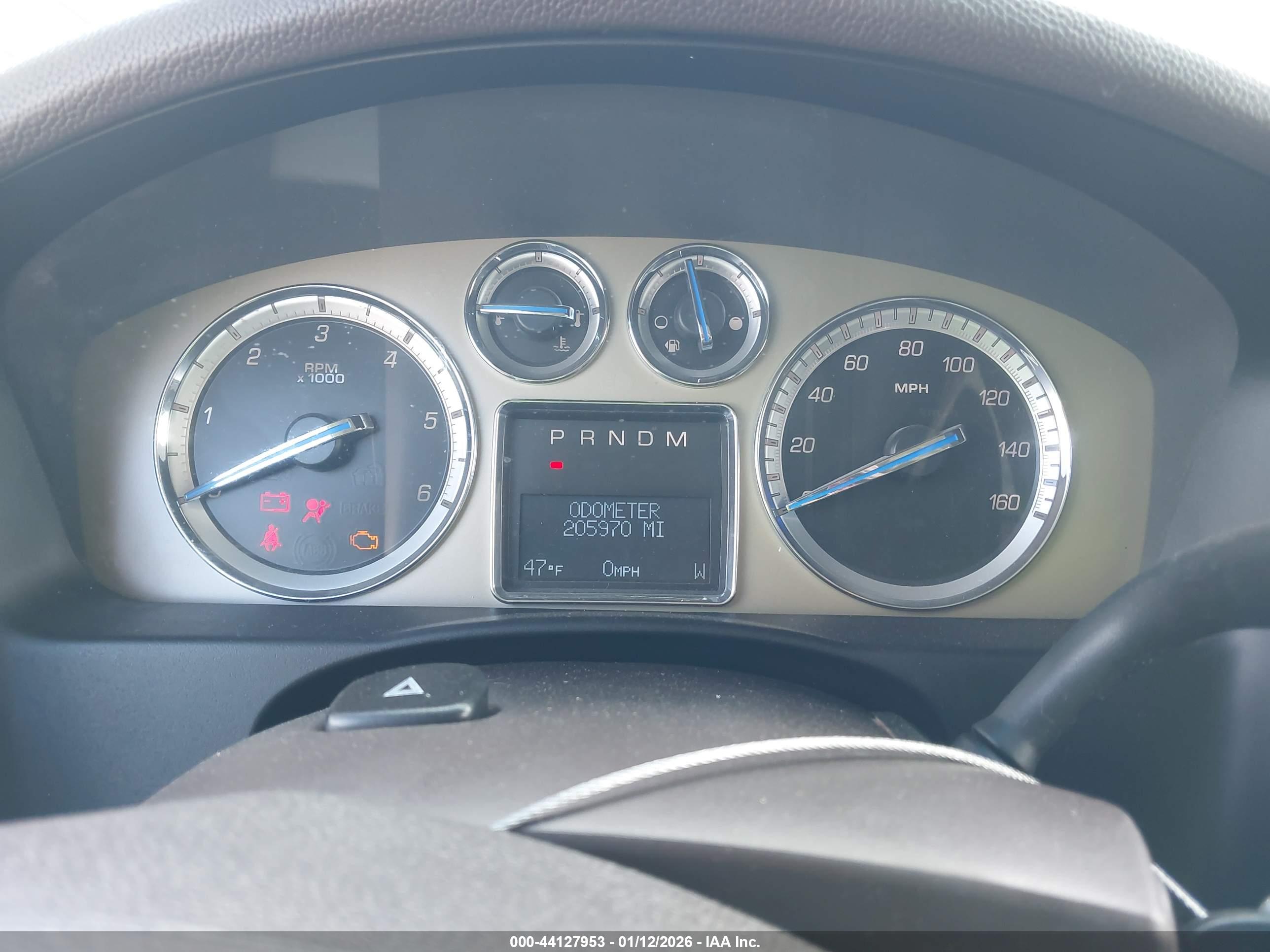 CADILLAC ESCALADE image 7