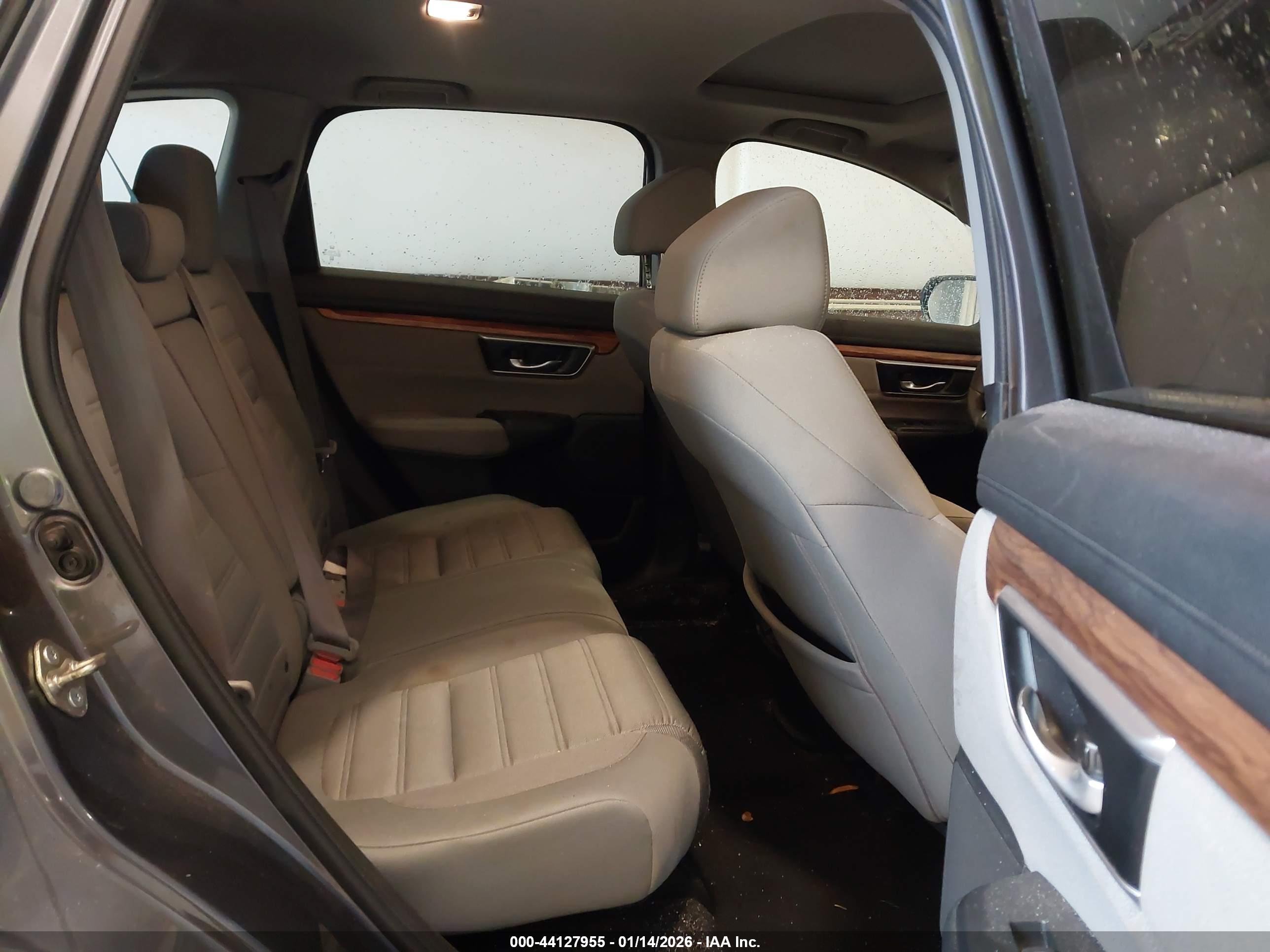 HONDA CR-V image 8