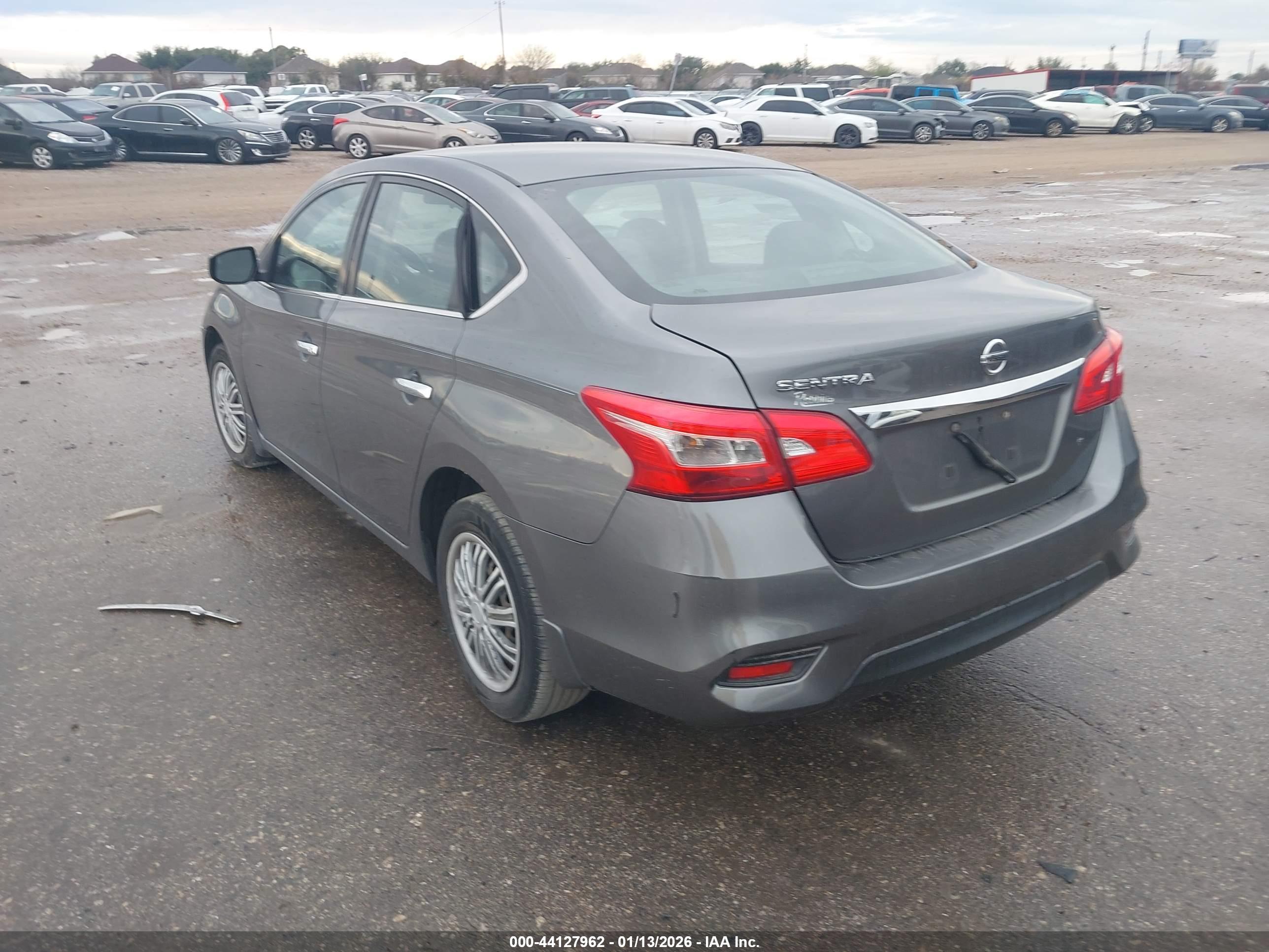 NISSAN SENTRA image 3