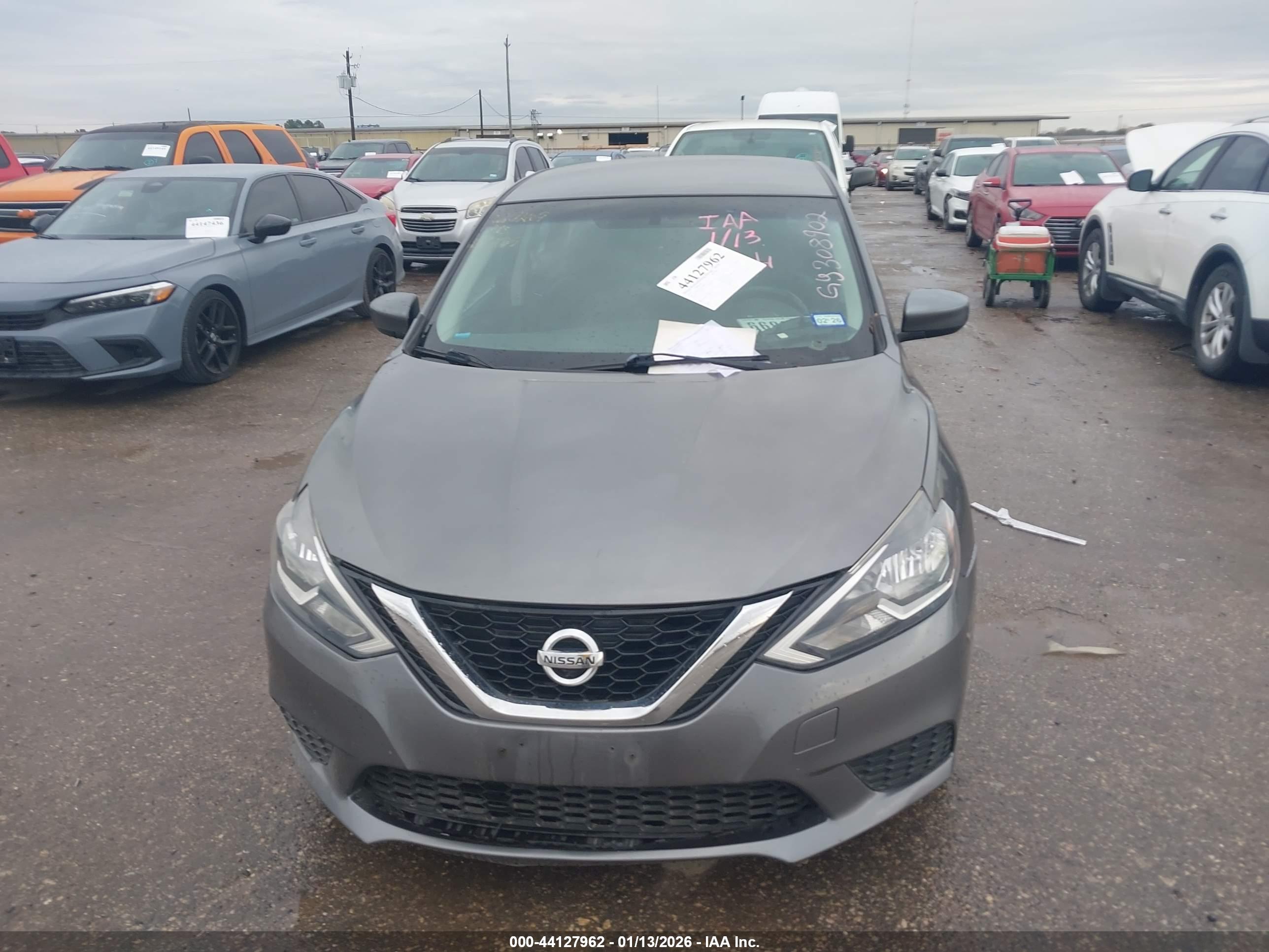 NISSAN SENTRA image 6