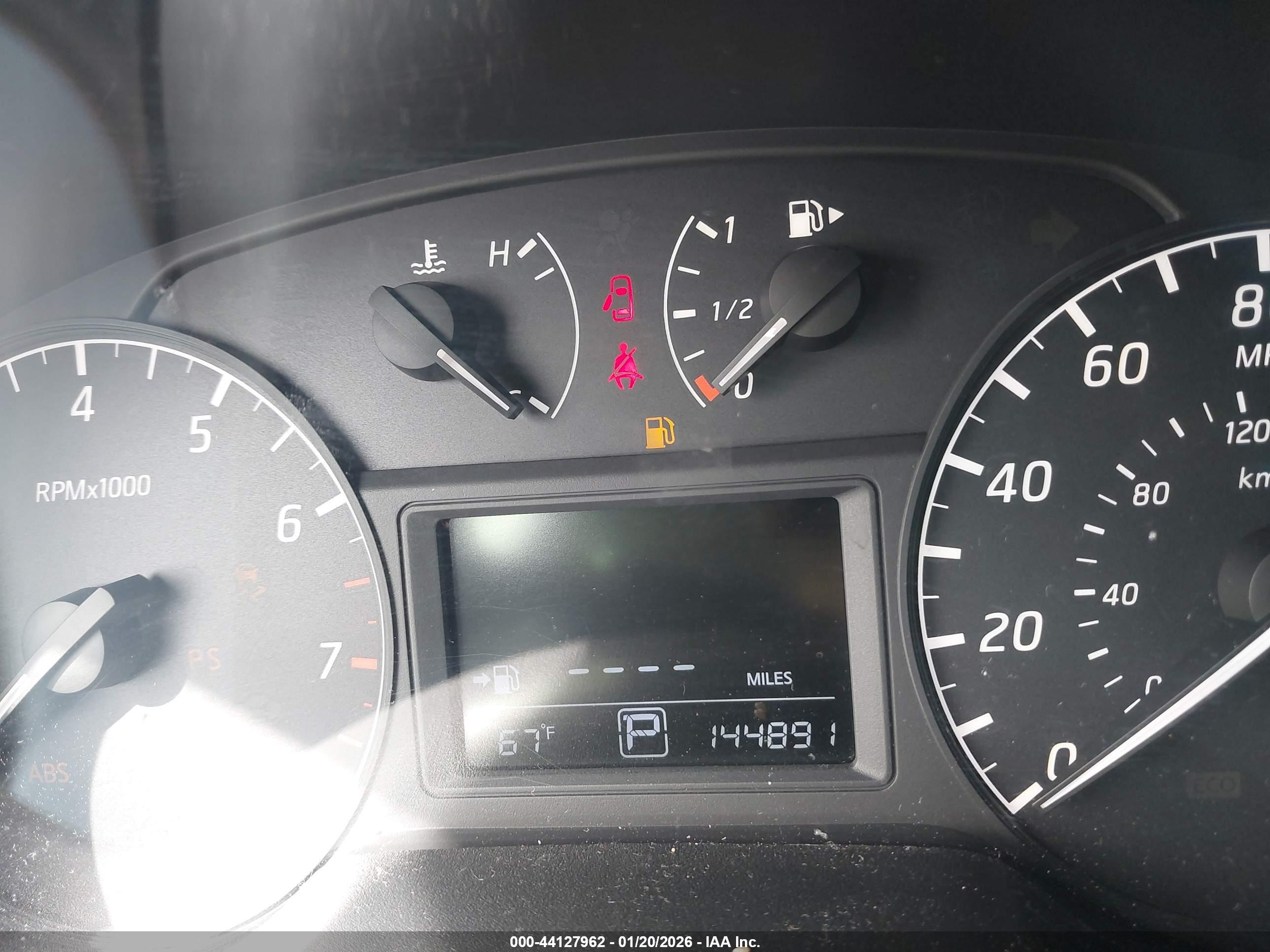 NISSAN SENTRA image 7