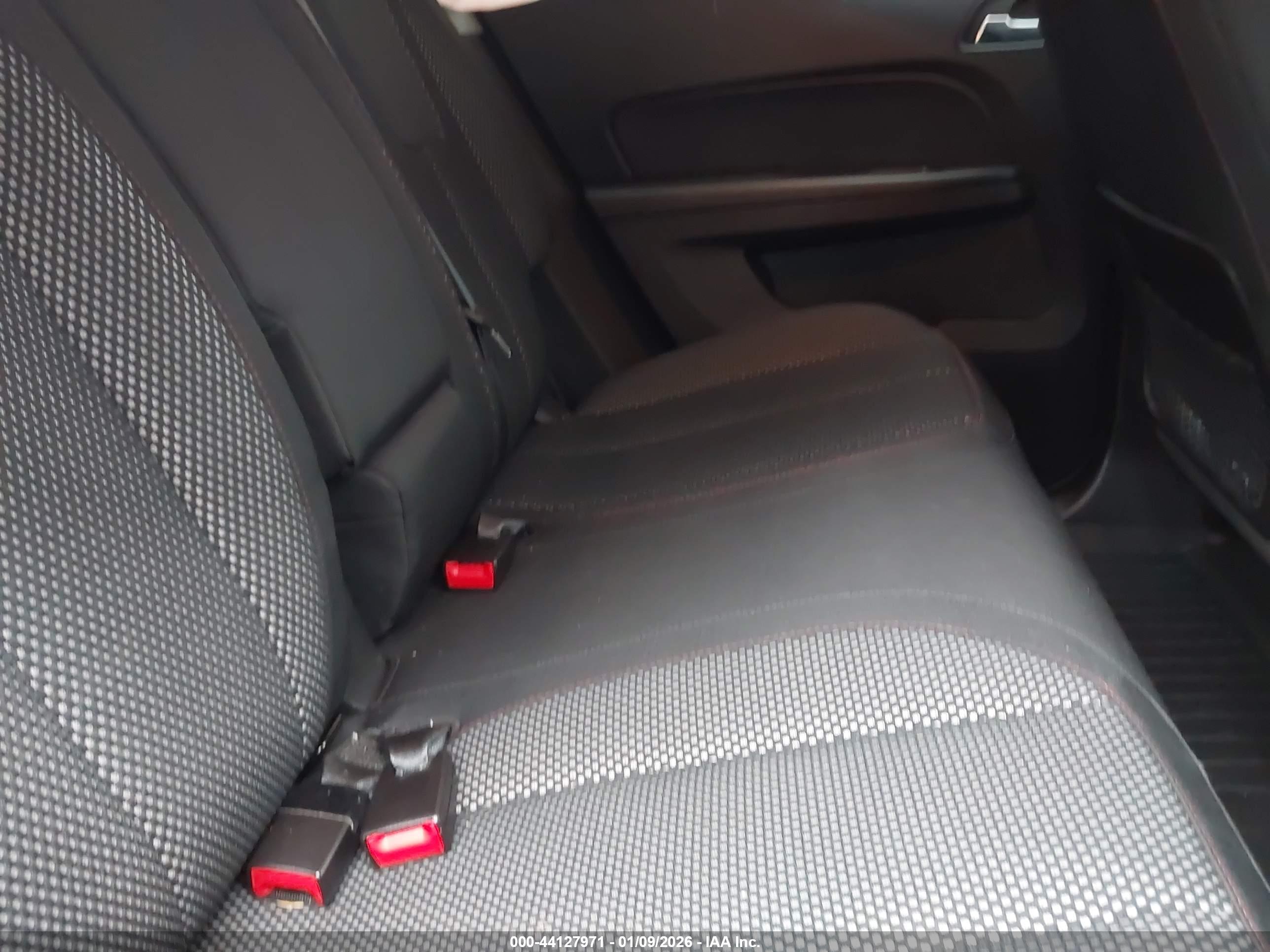 CHEVROLET EQUINOX image 8