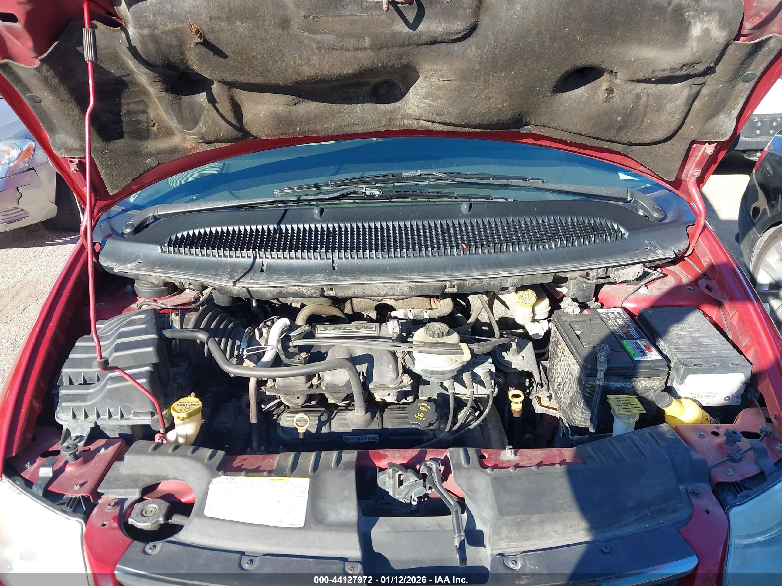CHRYSLER TOWN image 10