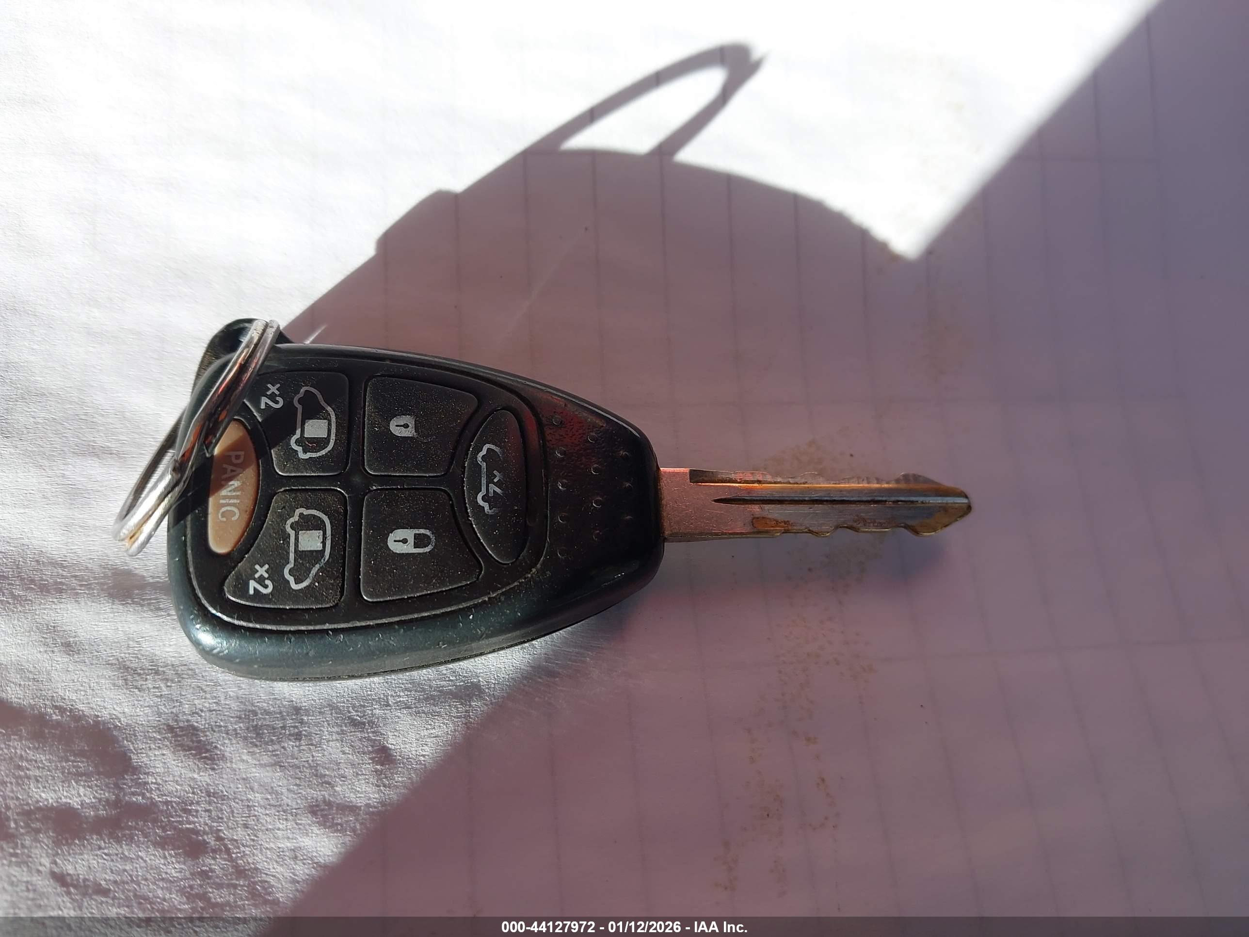 CHRYSLER TOWN image 11