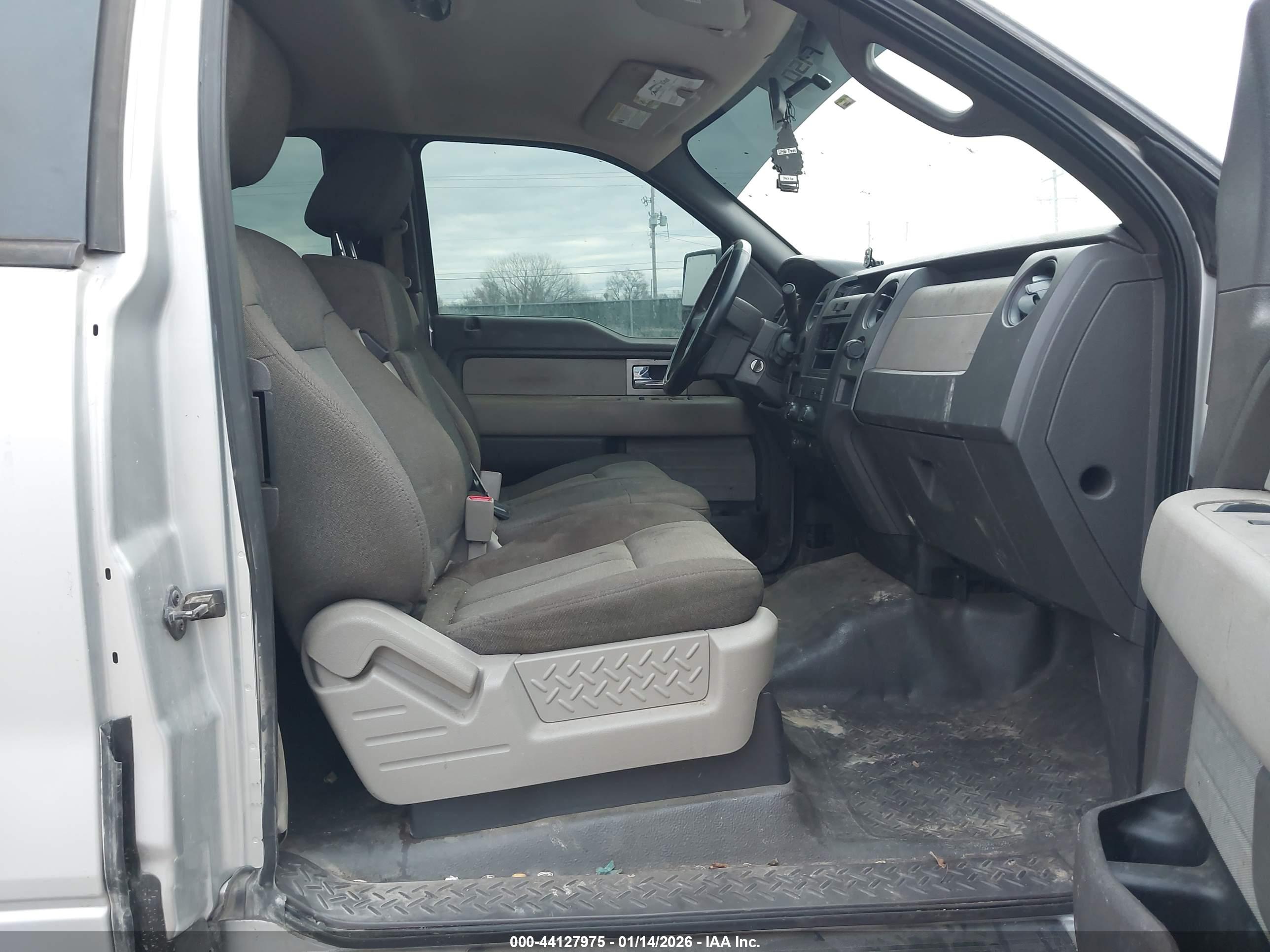 FORD F150 image 5
