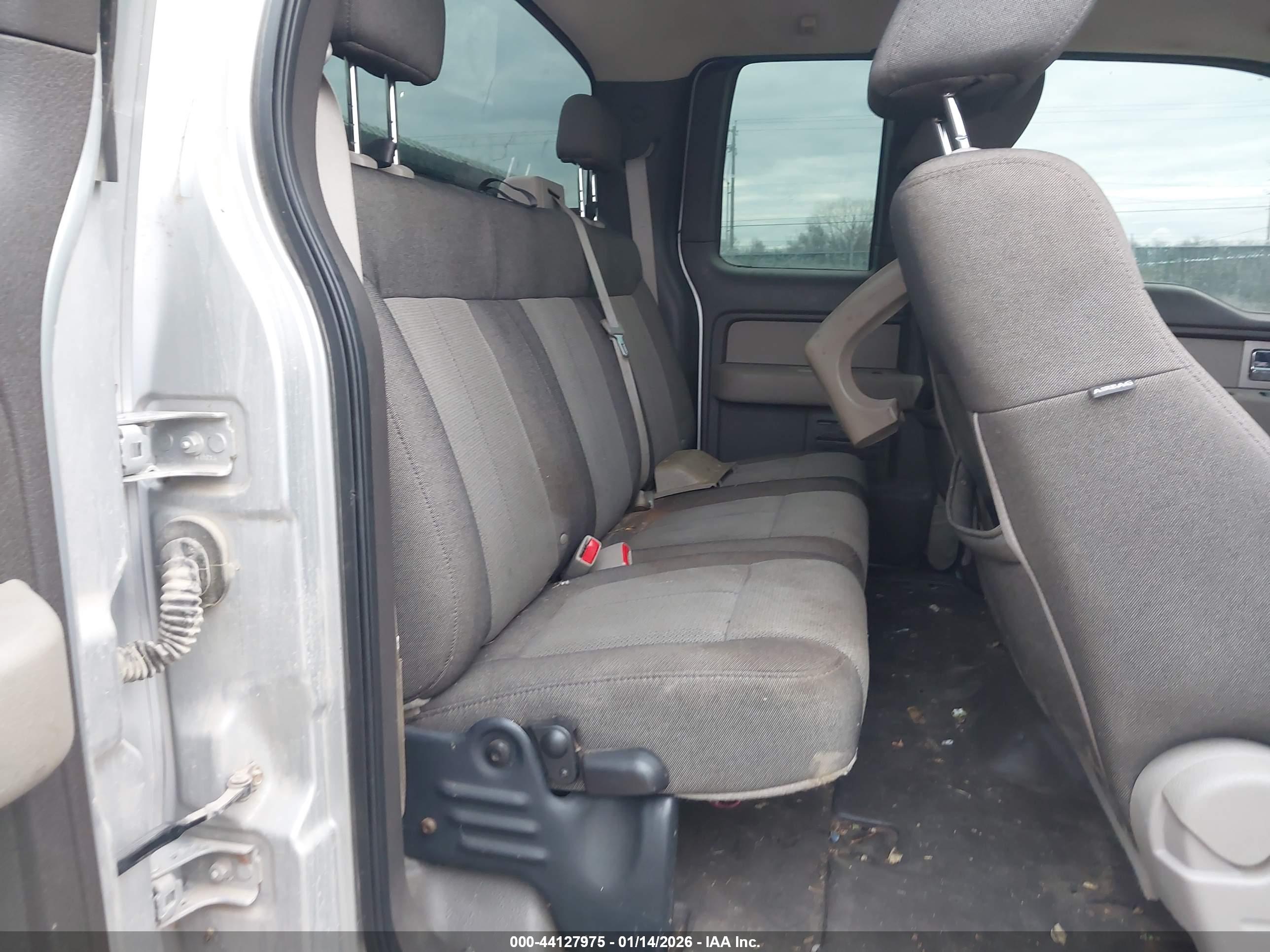 FORD F150 image 8