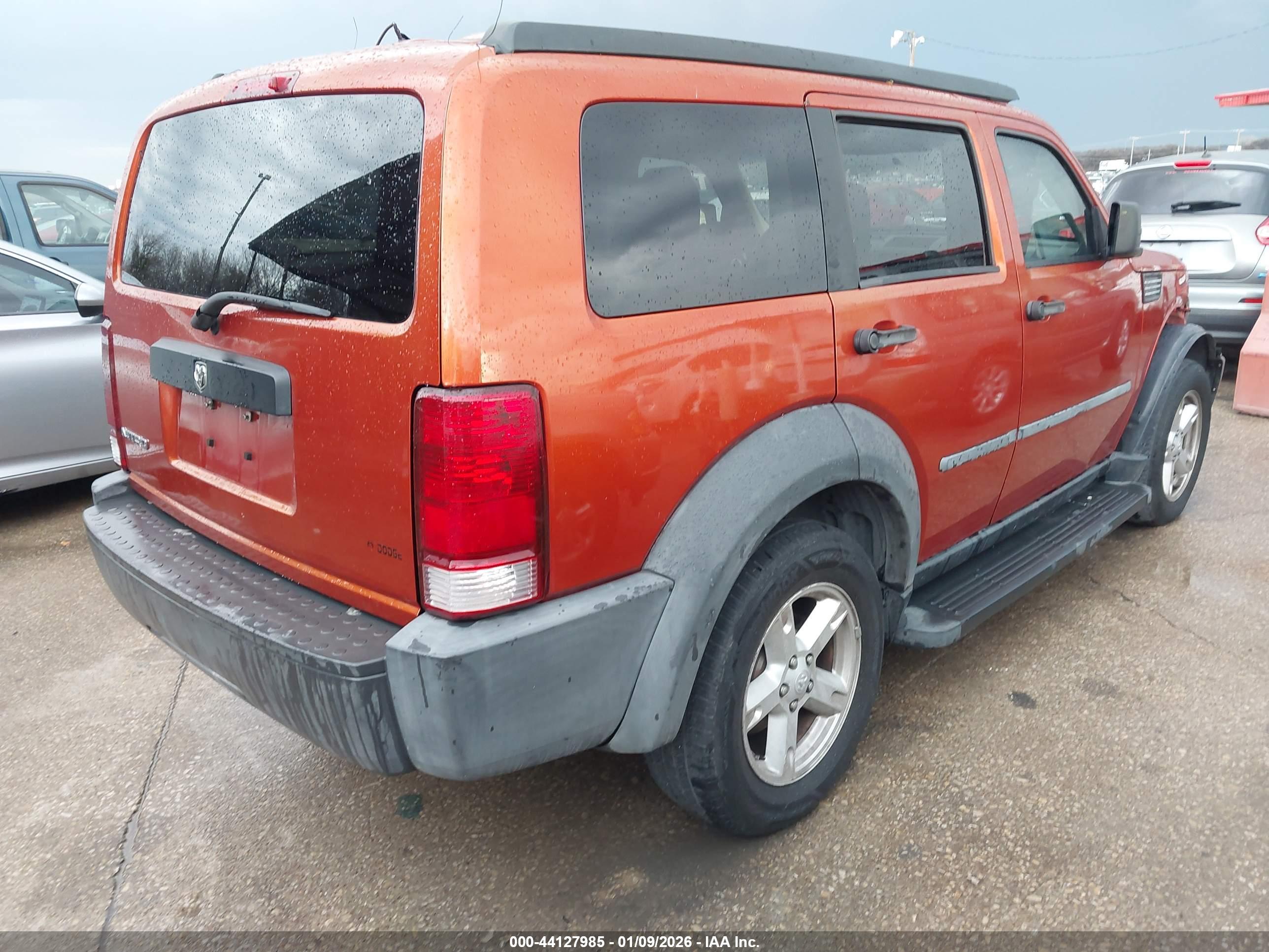 DODGE NITRO image 4