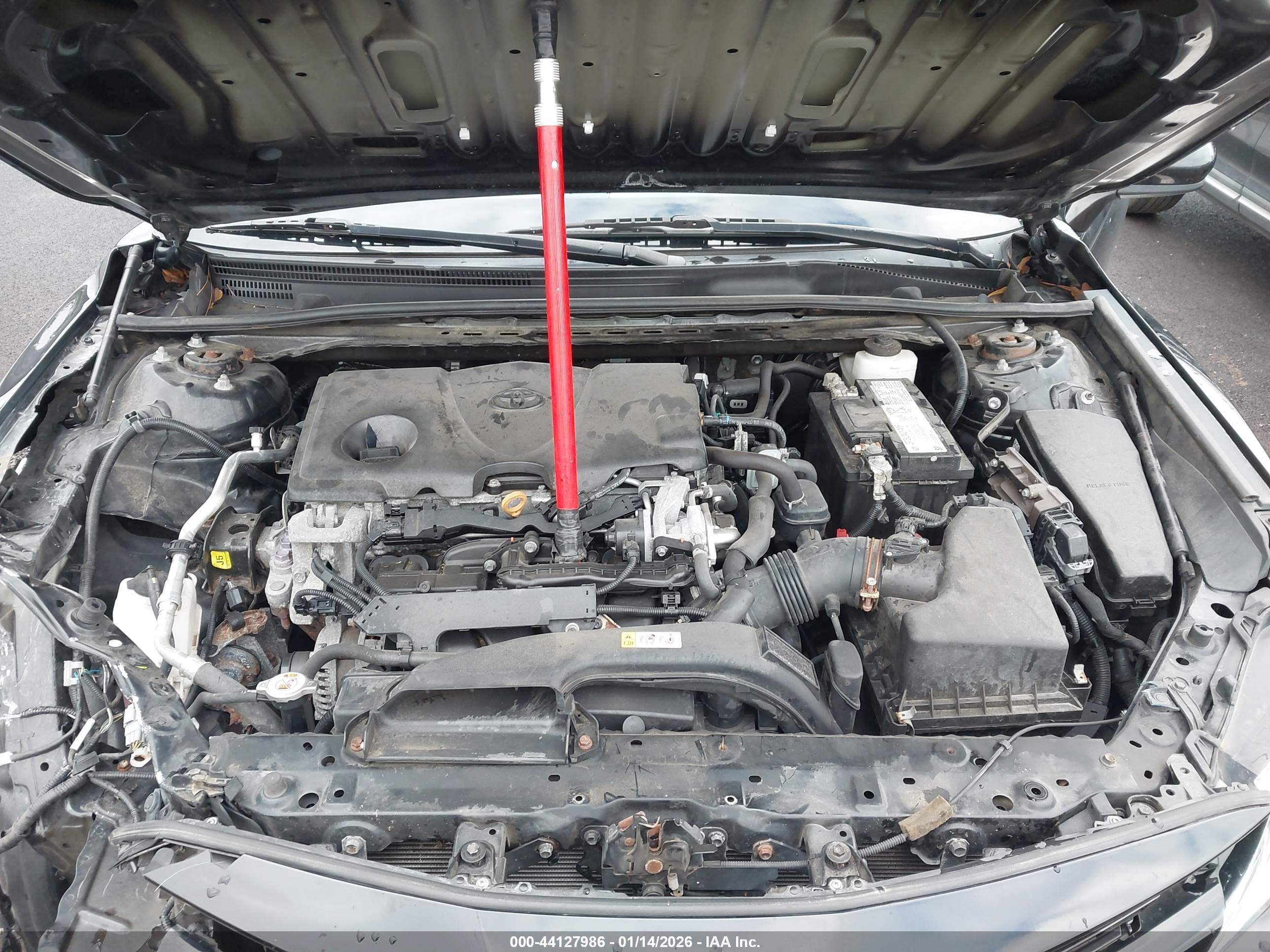 TOYOTA CAMRY image 10