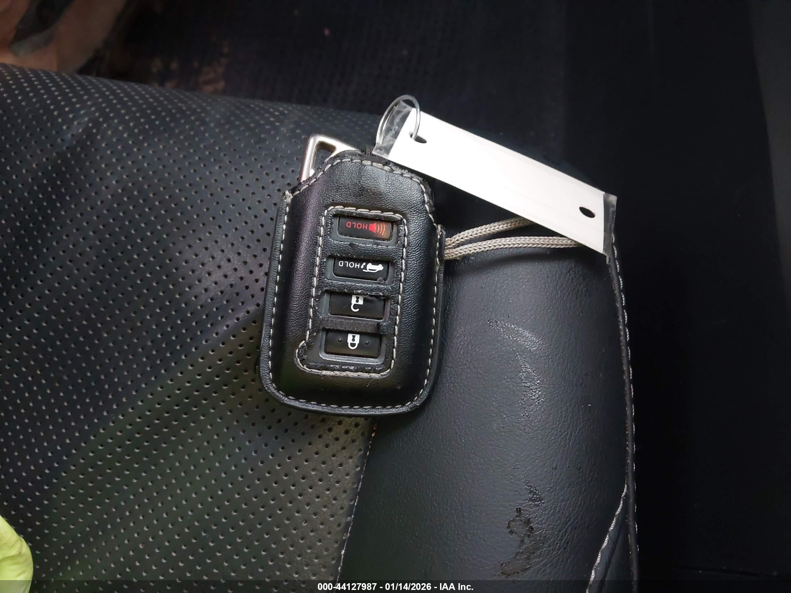 LEXUS RX image 11