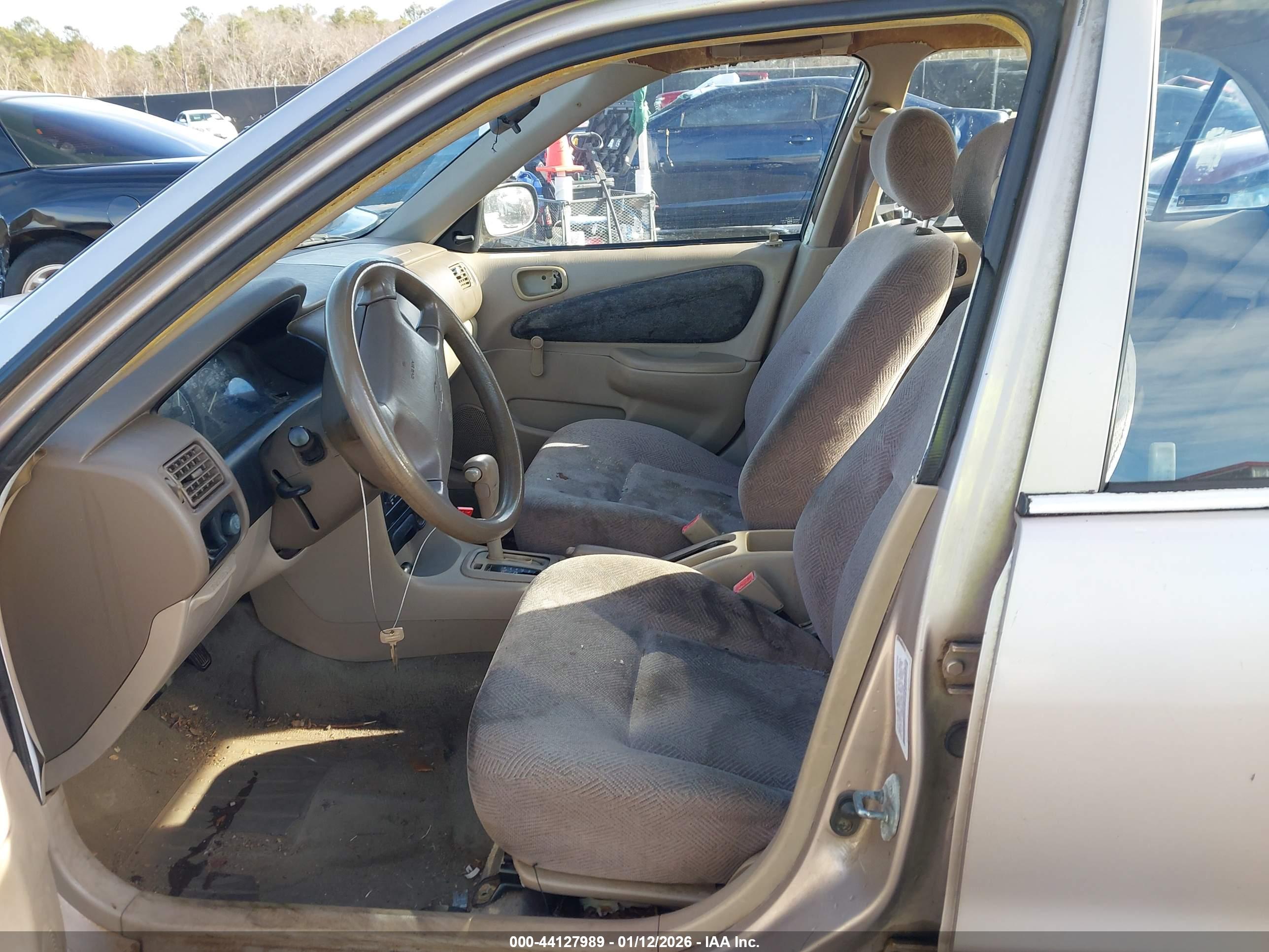 CHEVROLET GEO image 5