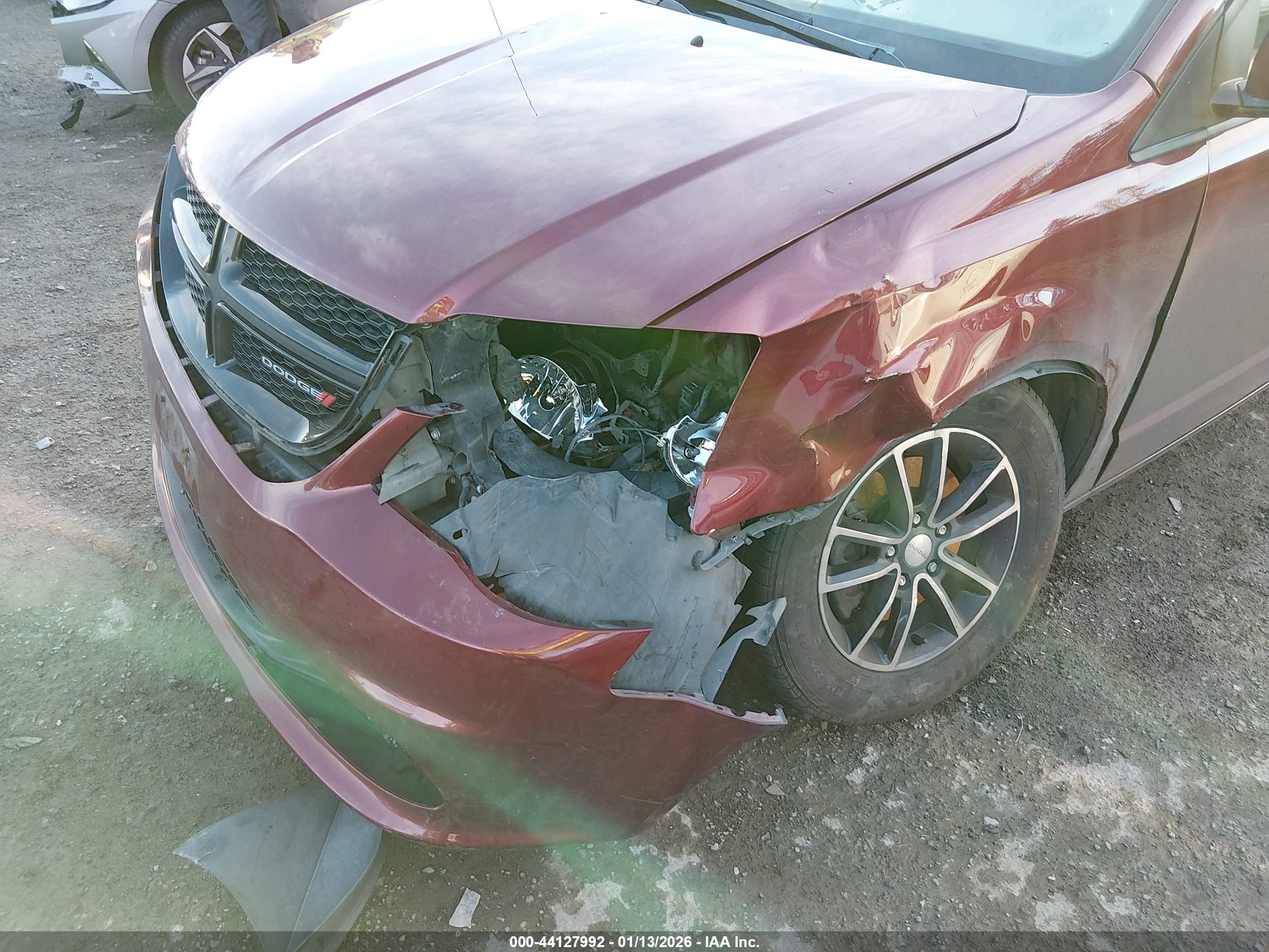 DODGE GRAND image 6