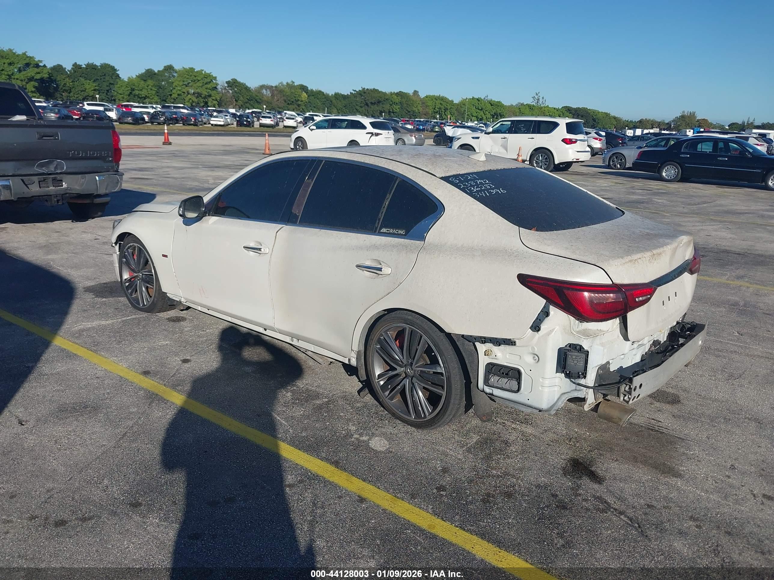 INFINITI Q50 image 3