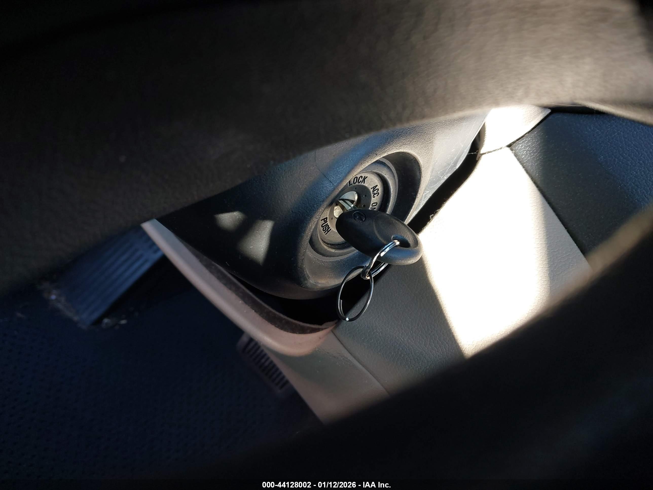 HYUNDAI ELANTRA image 11