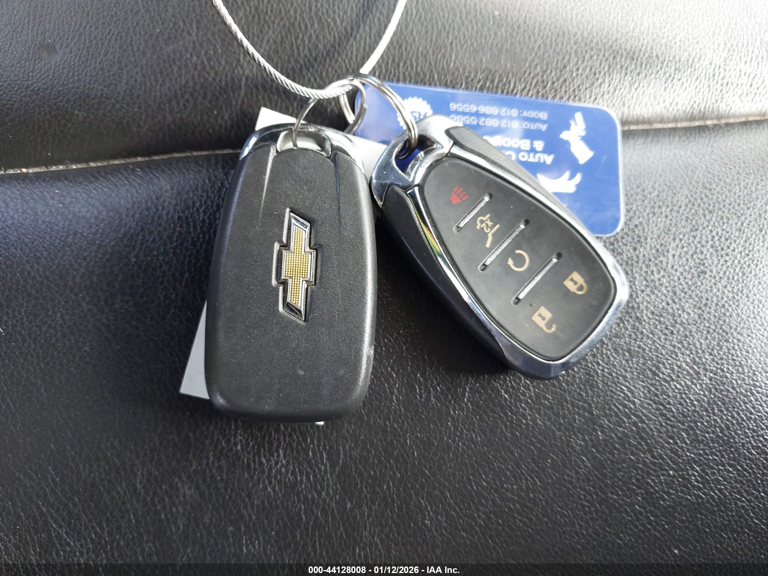 CHEVROLET TRAVERSE image 11