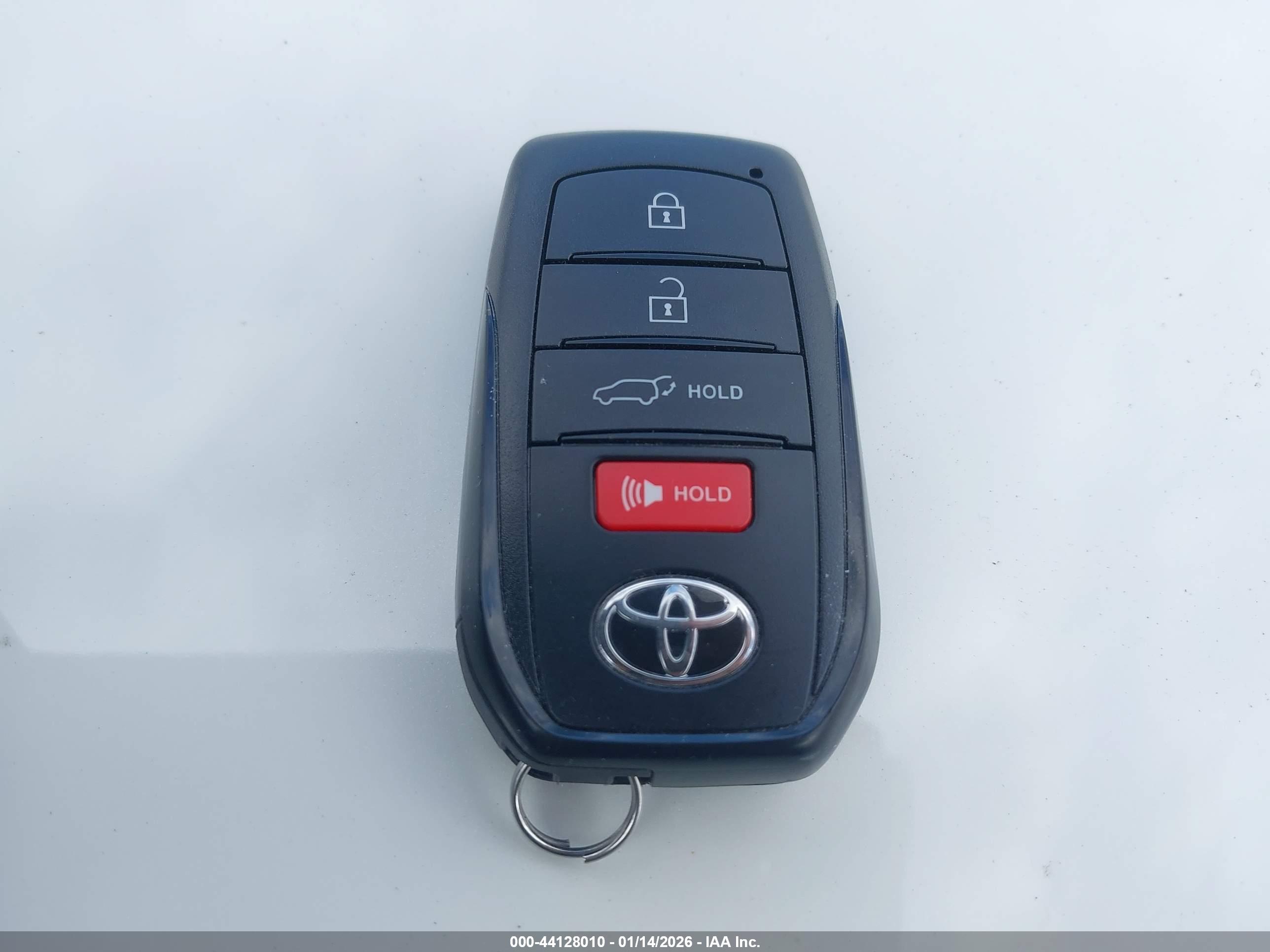 TOYOTA SEQUOIA image 11