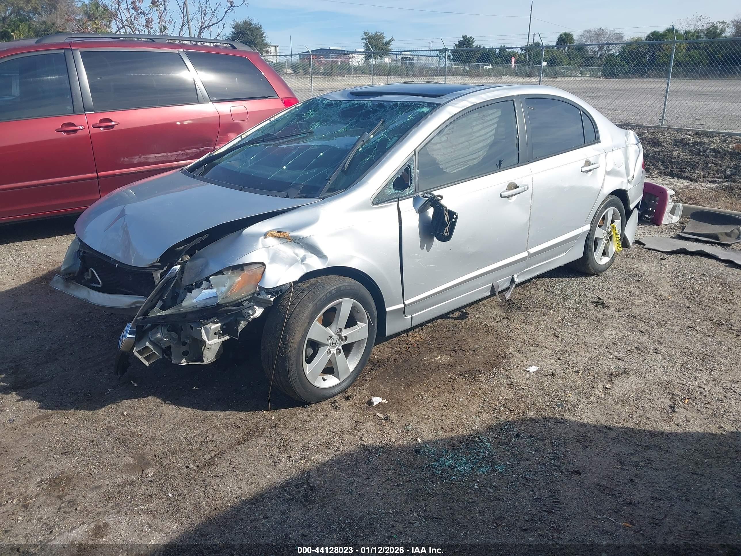 HONDA CIVIC image 2