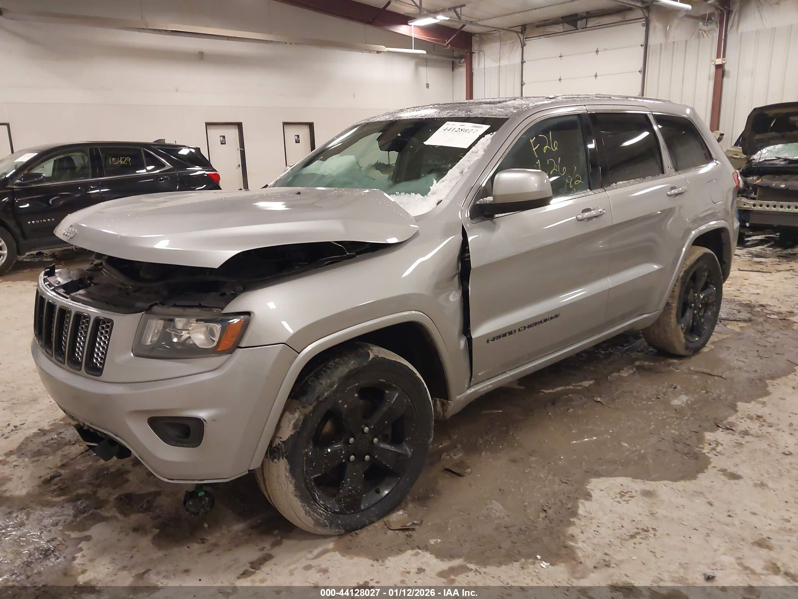 JEEP GRAND image 2