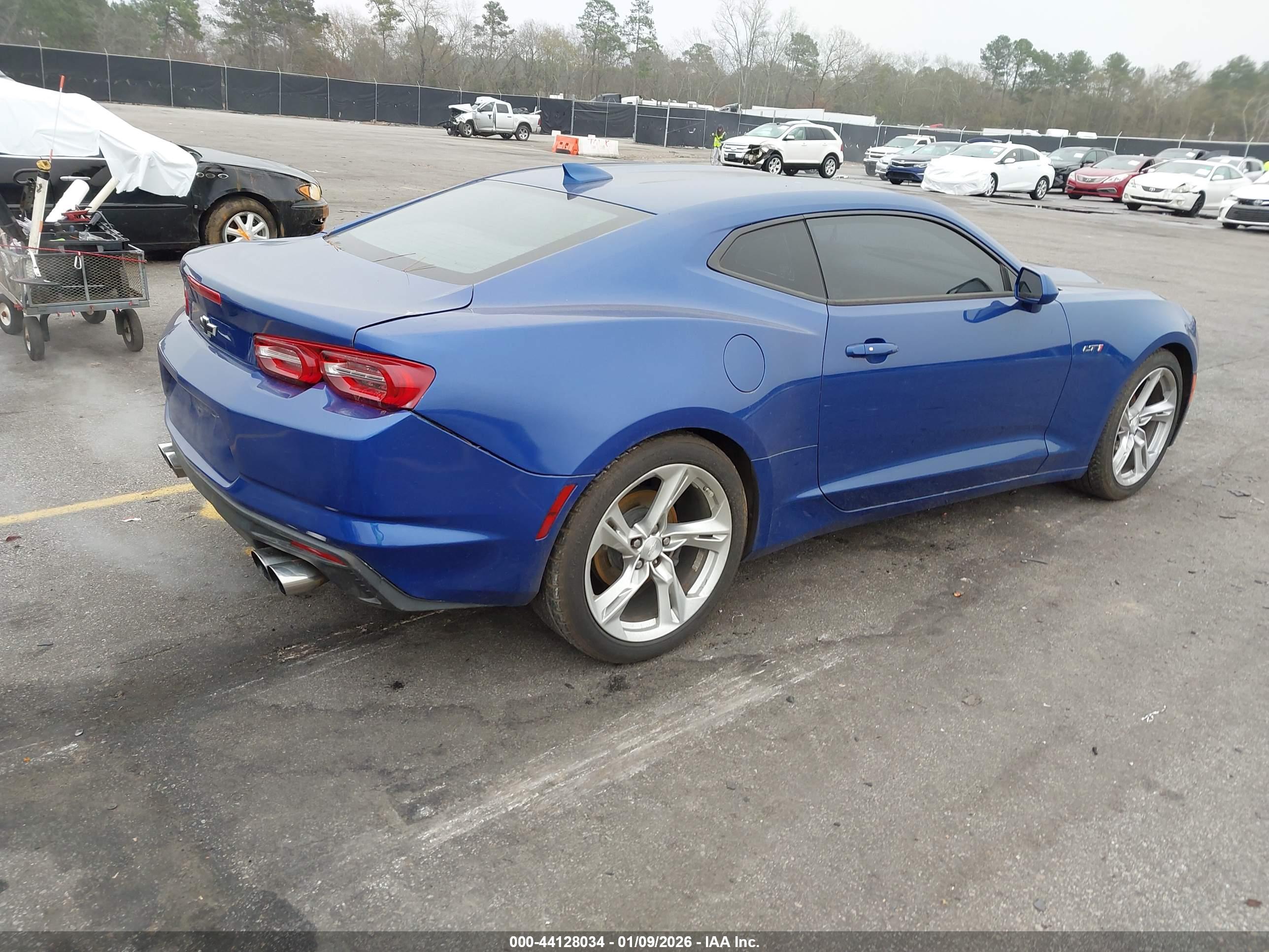 CHEVROLET CAMARO image 4