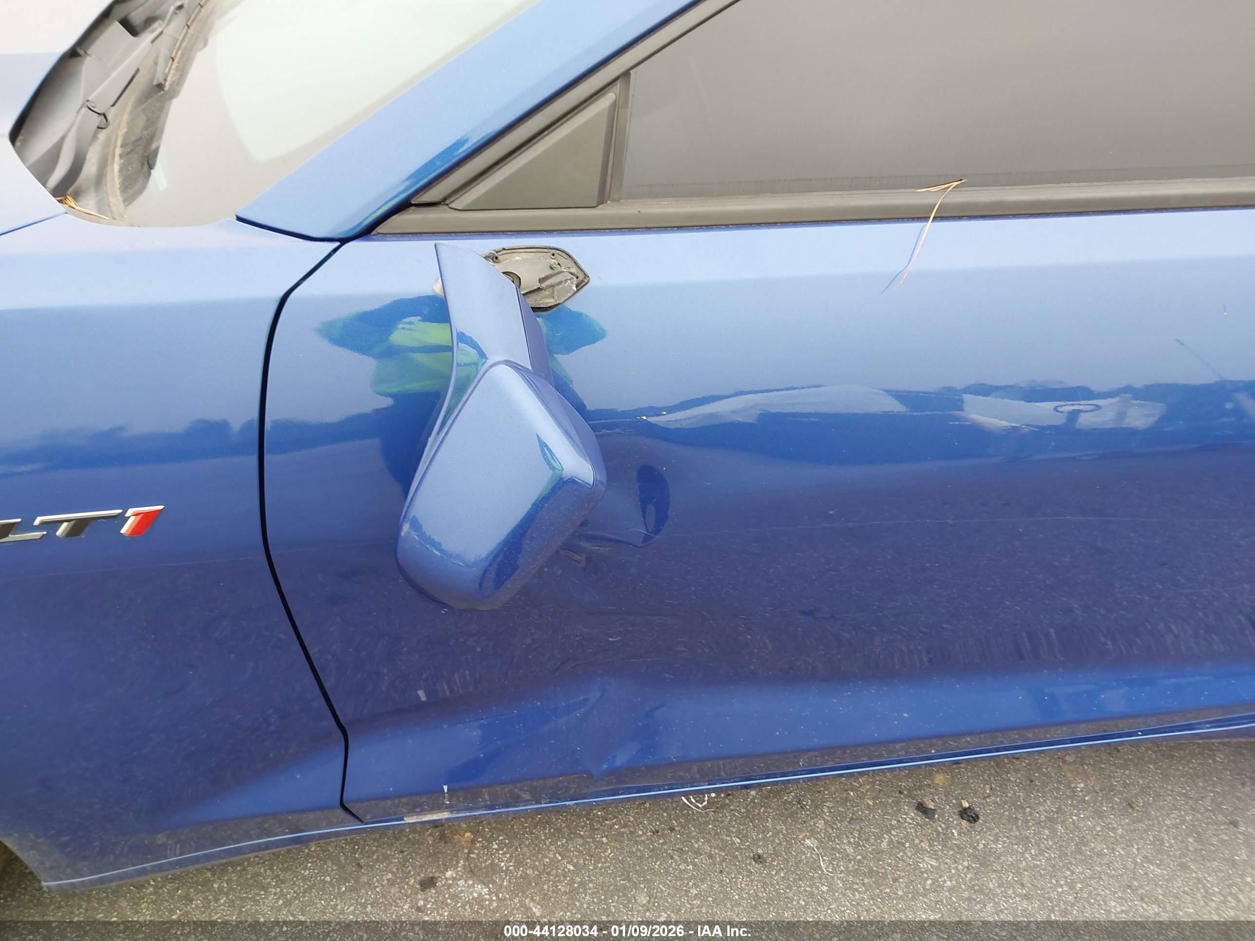 CHEVROLET CAMARO image 6