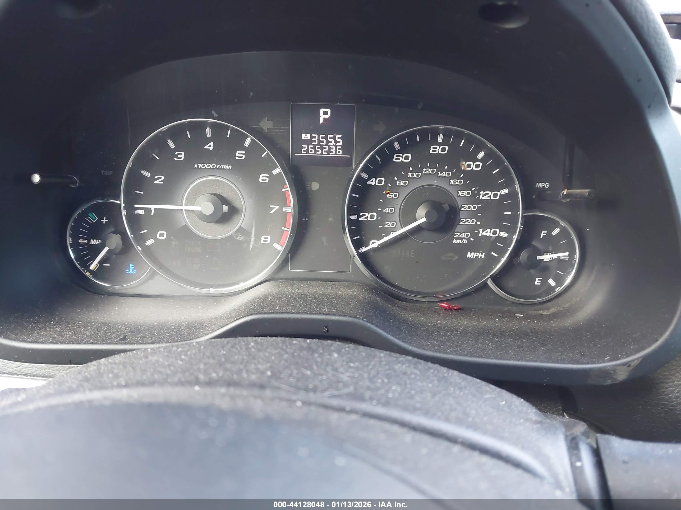 SUBARU OUTBACK image 7