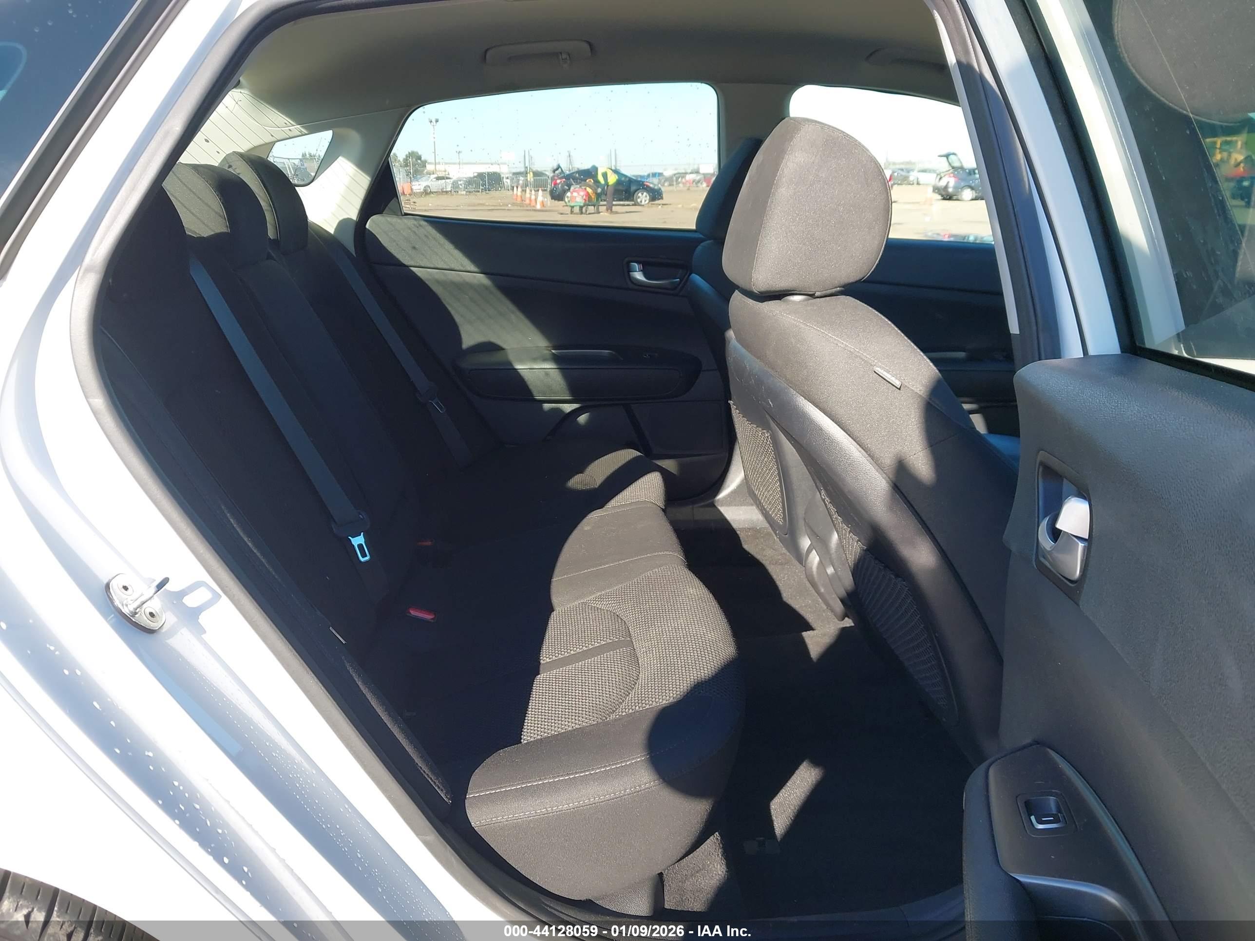KIA OPTIMA image 8