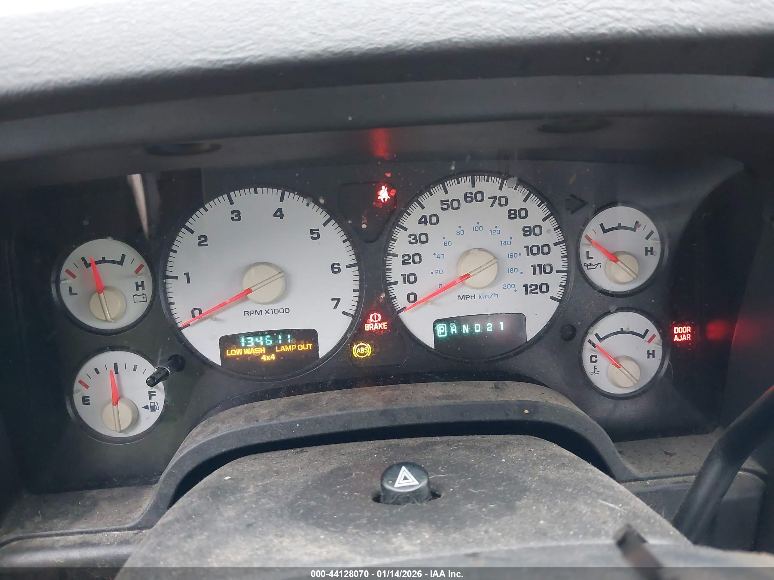 DODGE RAM image 7
