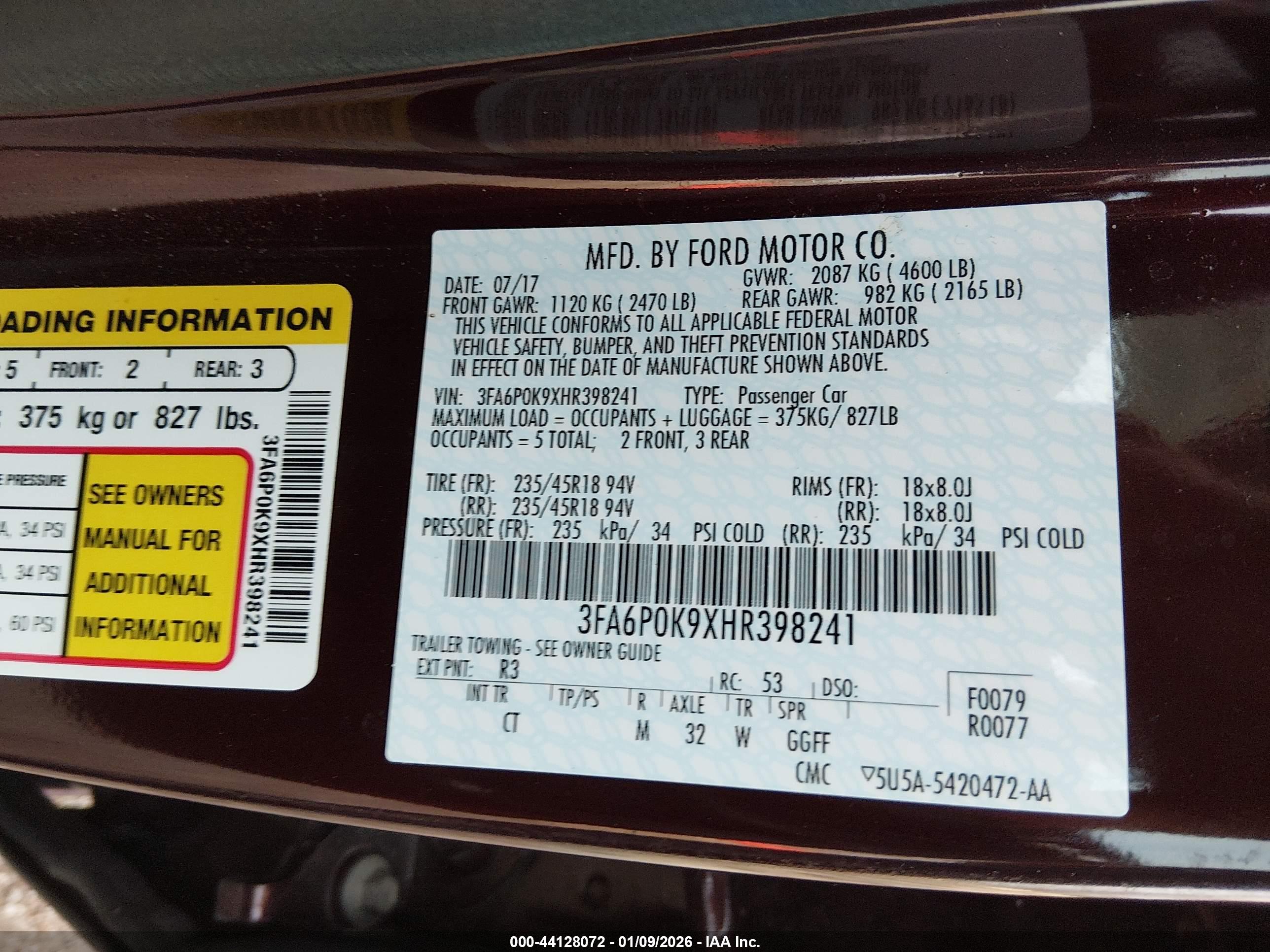 FORD FUSION image 9