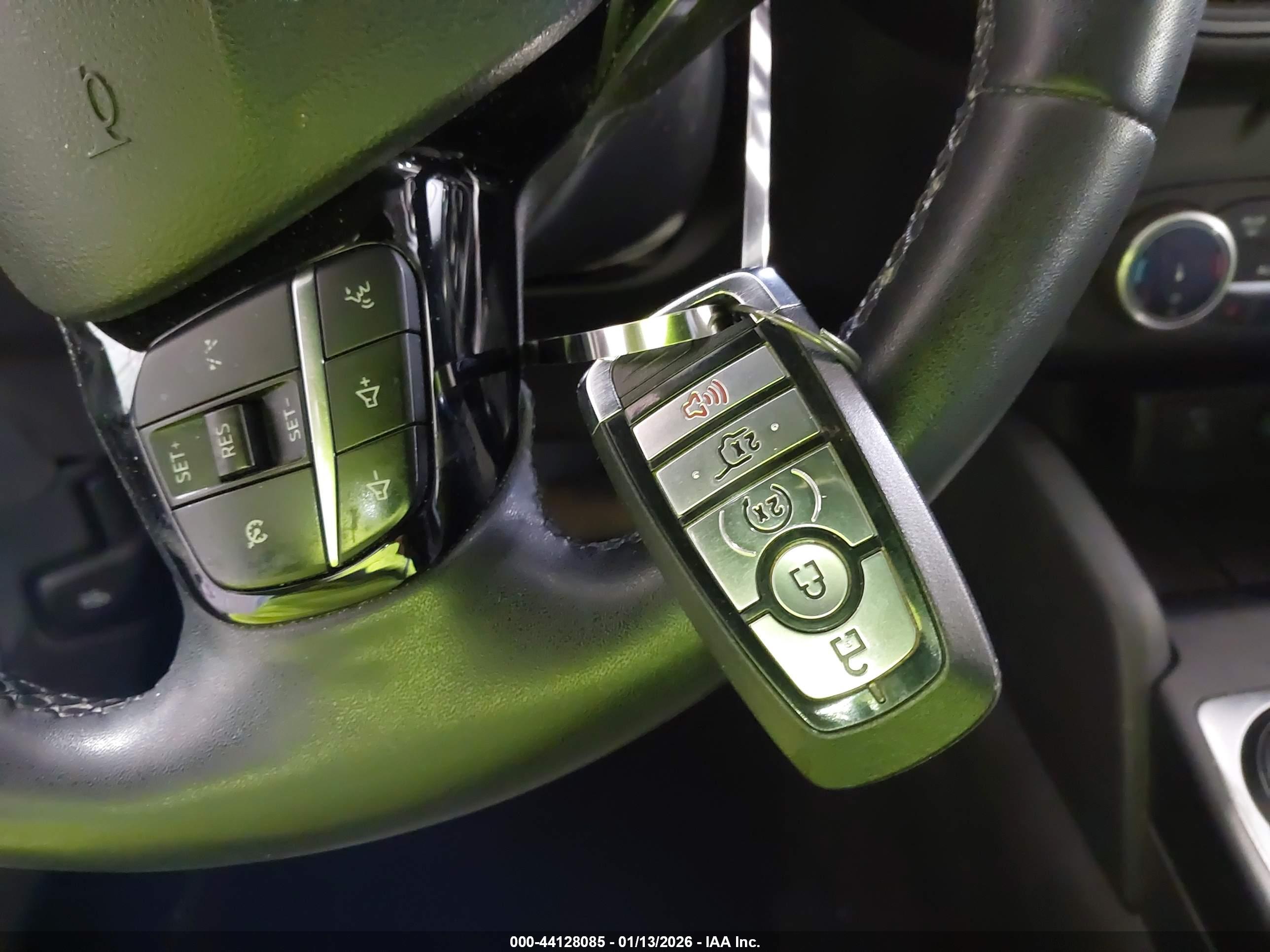 FORD ESCAPE image 11