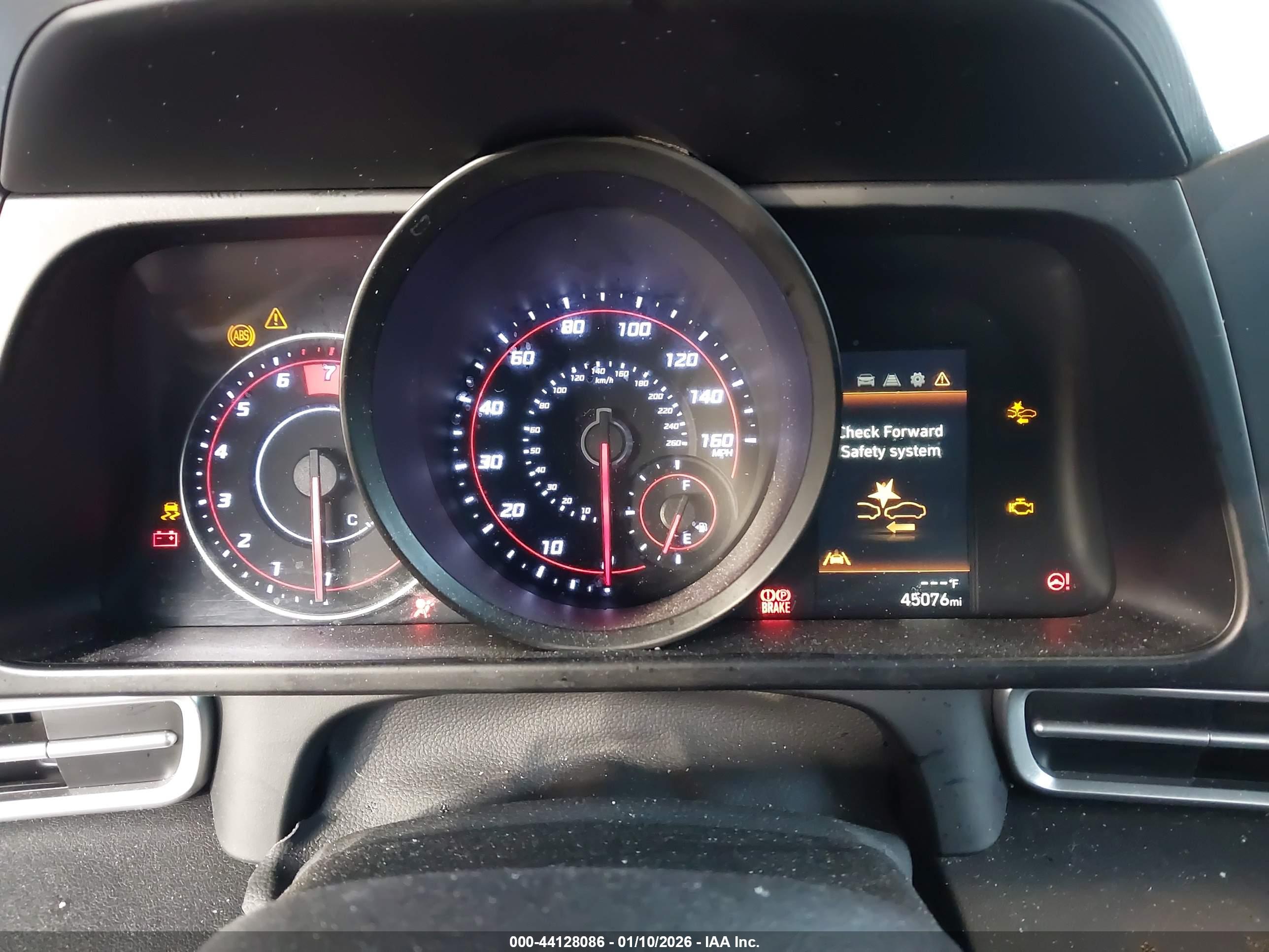 HYUNDAI ELANTRA image 7