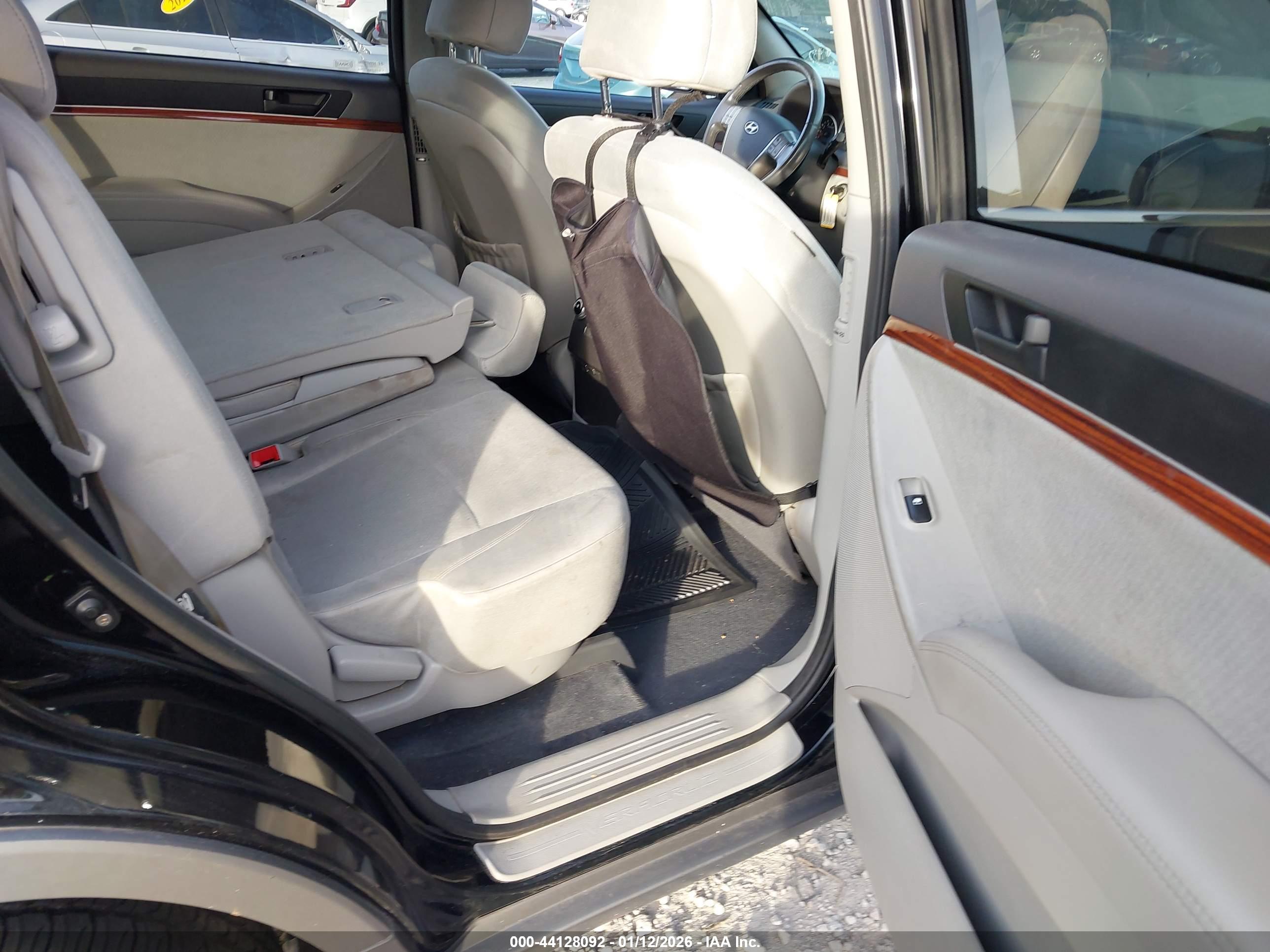 HYUNDAI VERACRUZ image 8