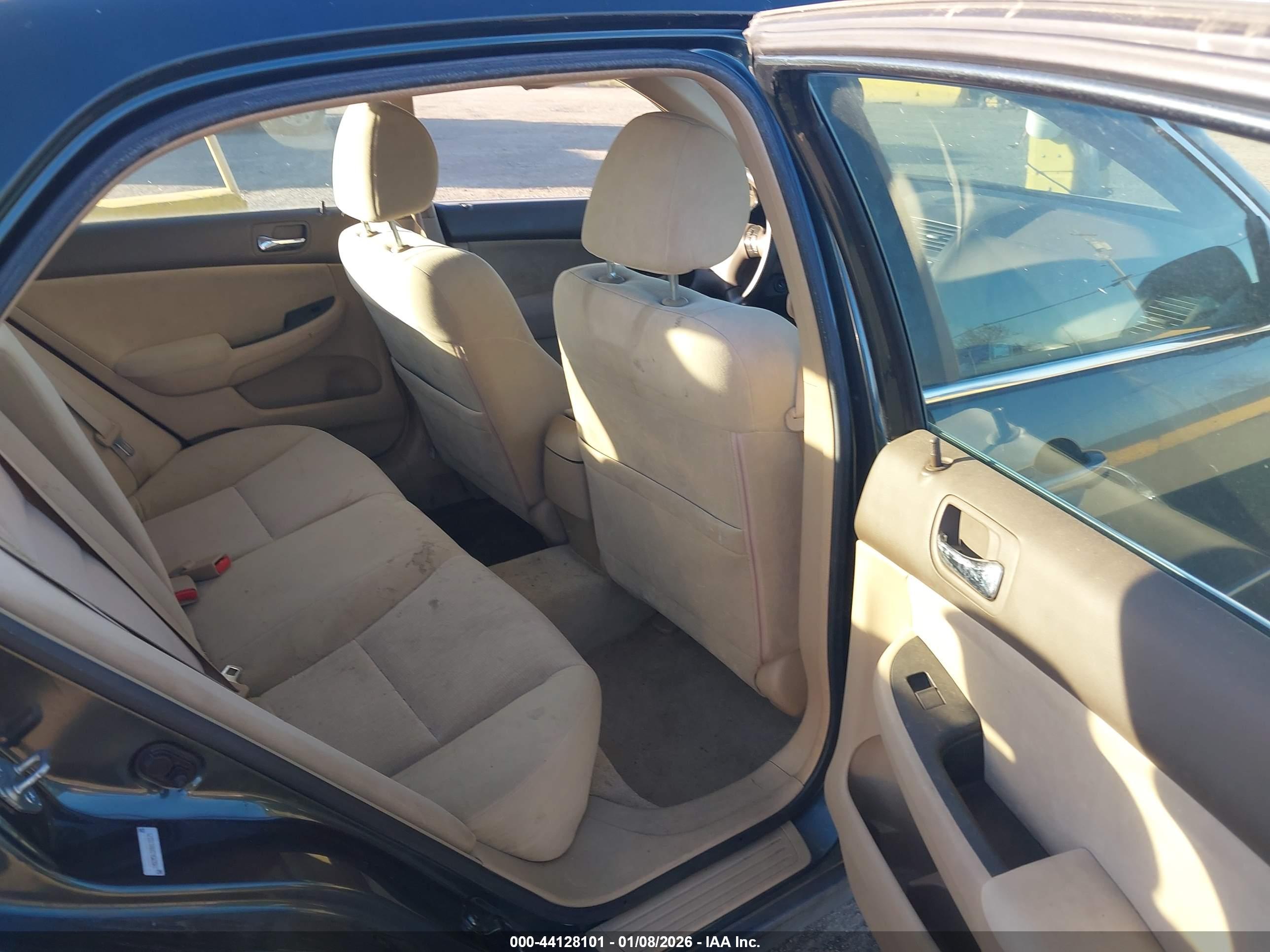 HONDA ACCORD image 8