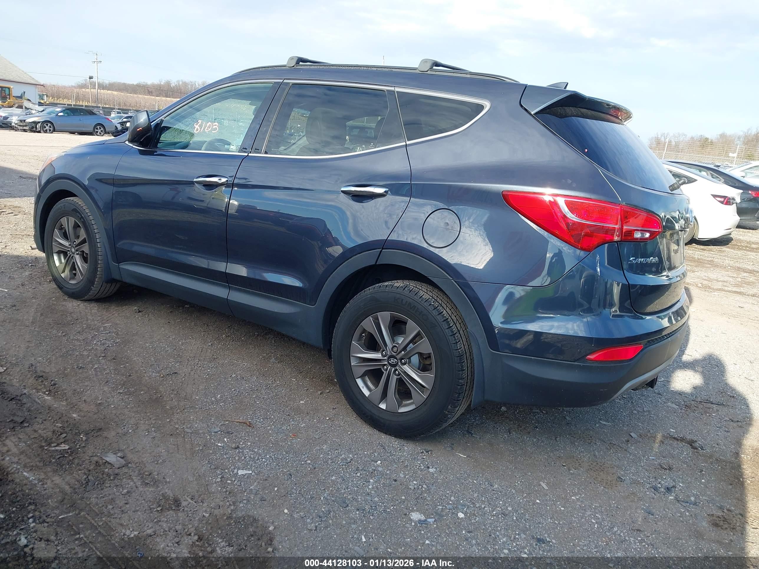 HYUNDAI SANTA image 3