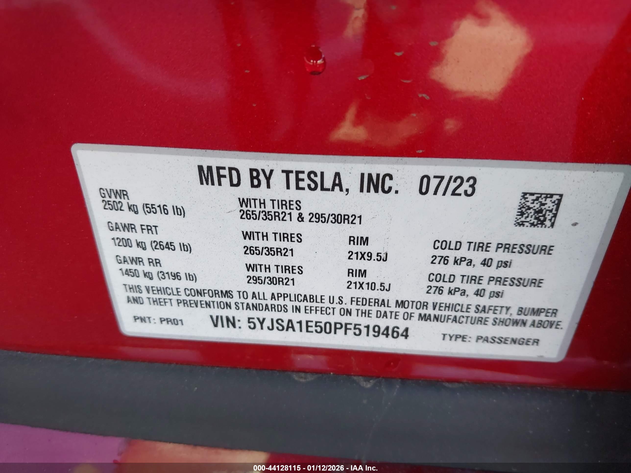 TESLA MODEL image 9
