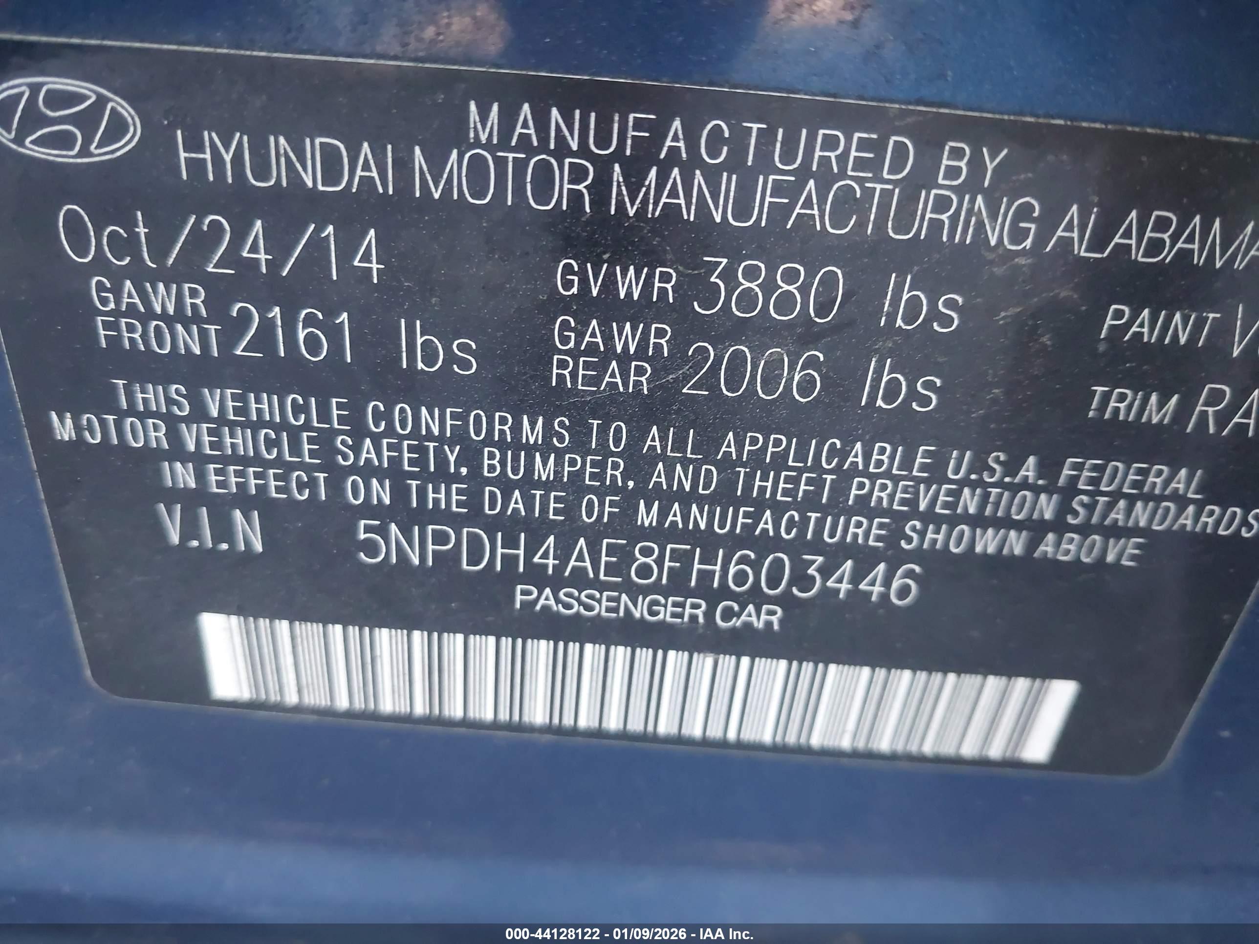 HYUNDAI ELANTRA image 9