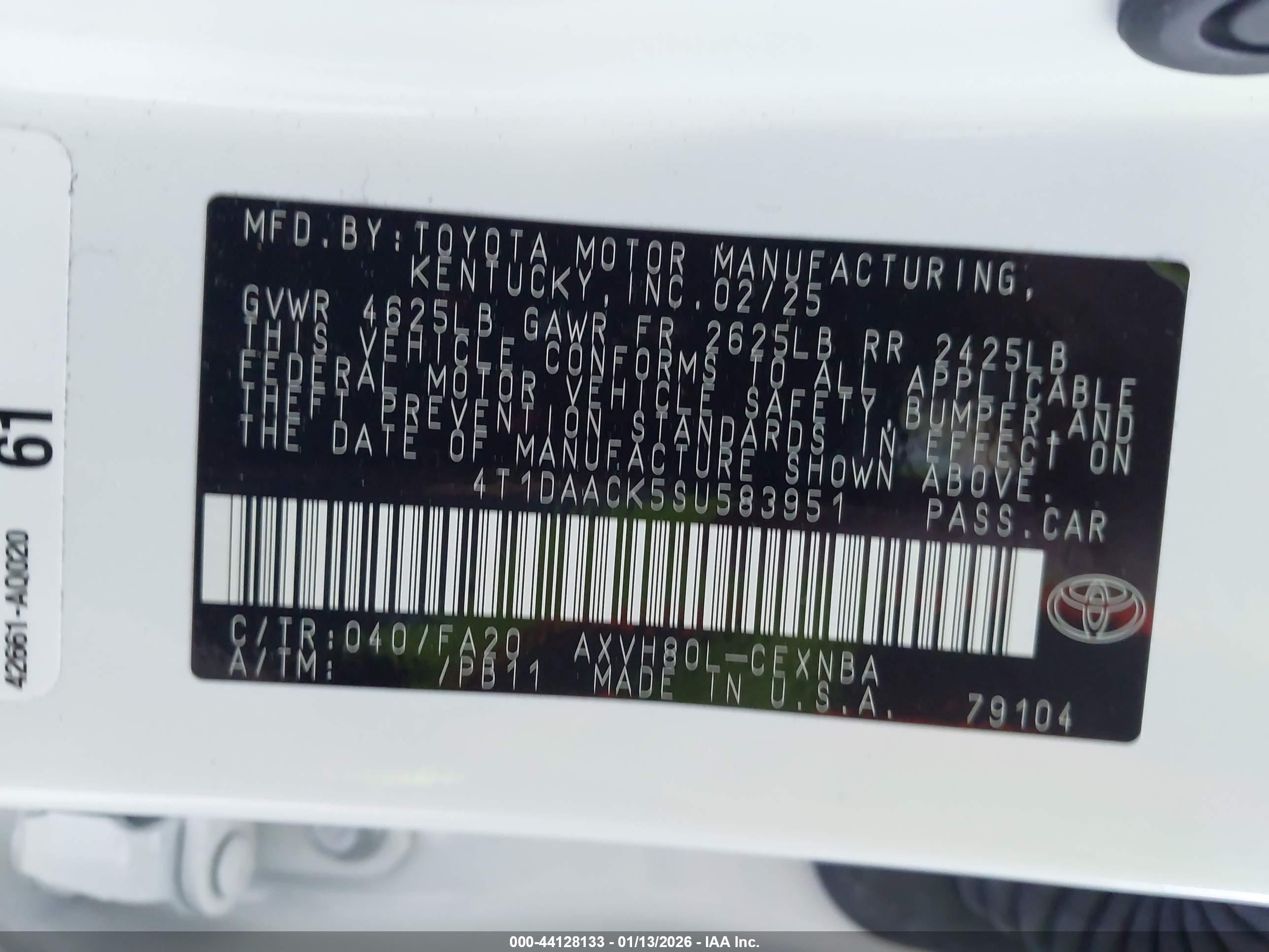 TOYOTA CAMRY image 9