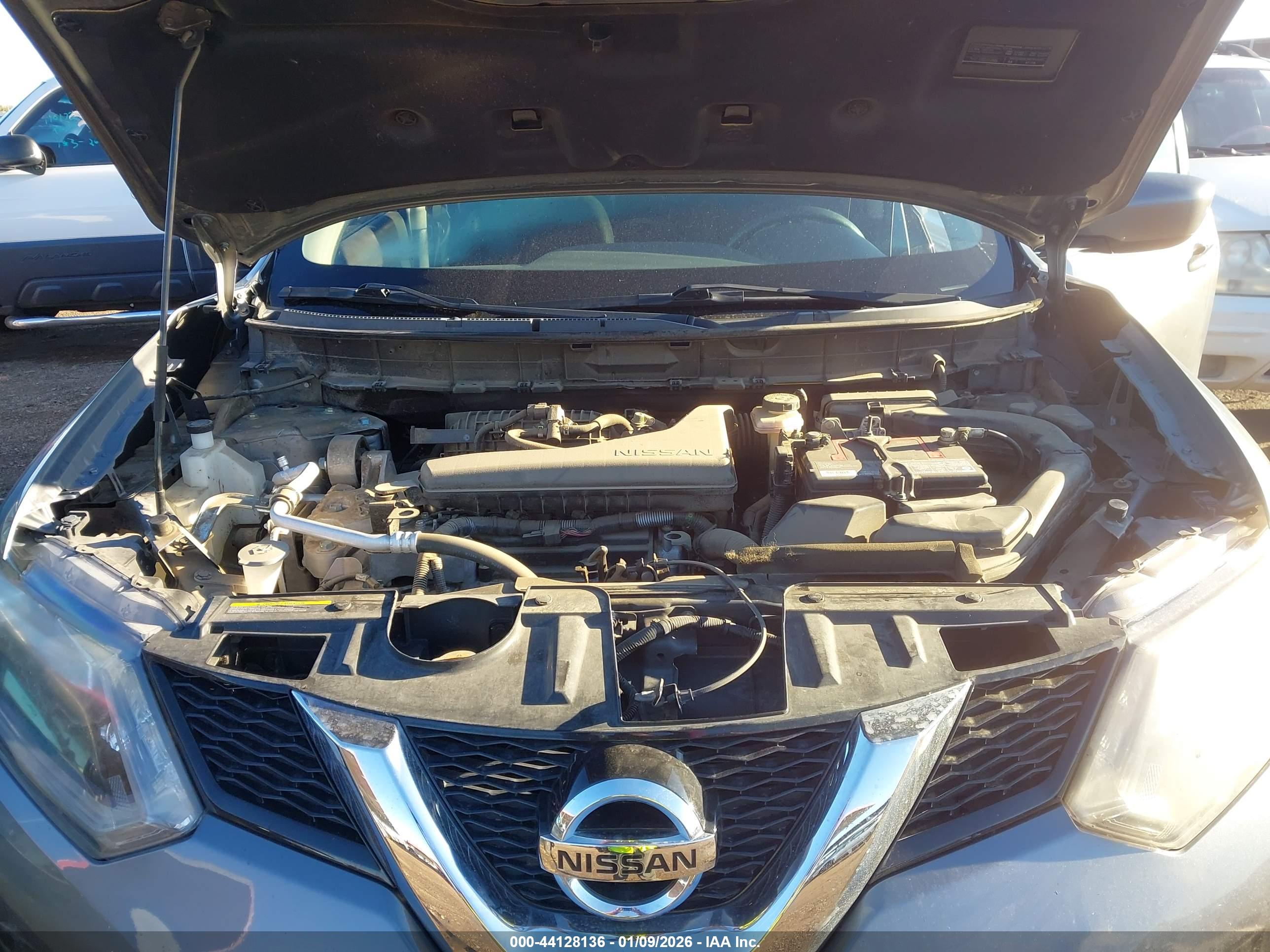 NISSAN ROGUE image 10