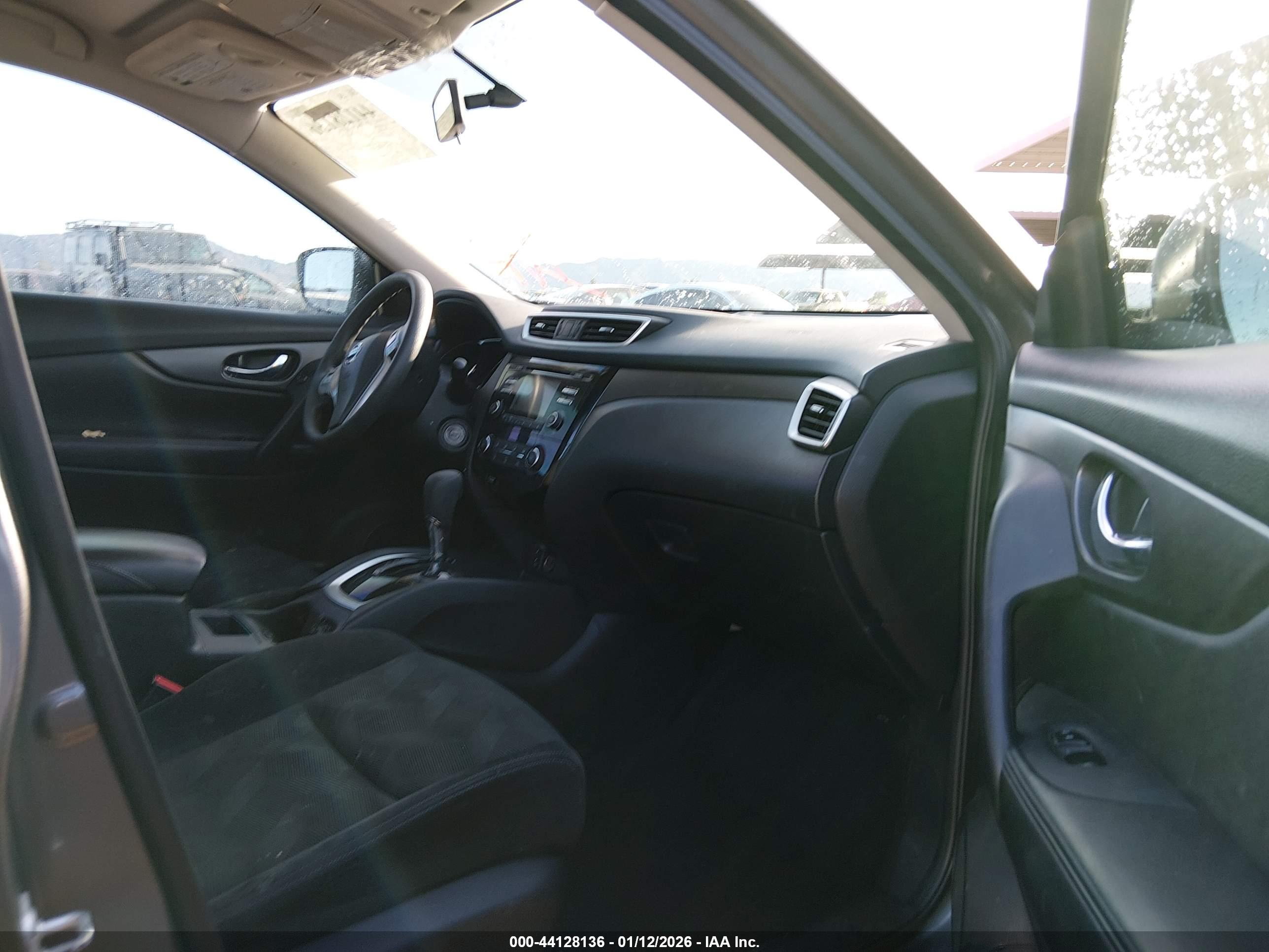 NISSAN ROGUE image 5