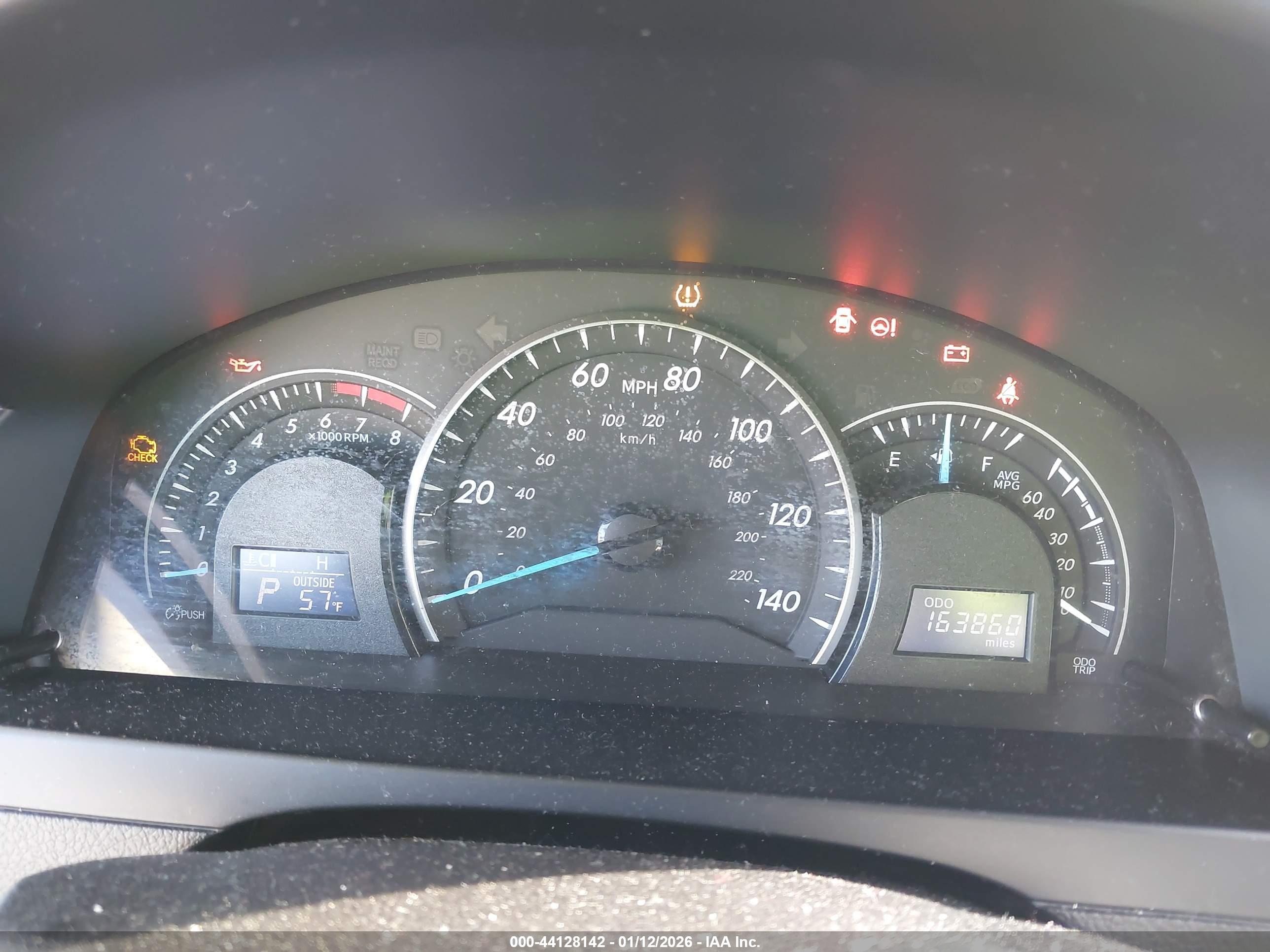 TOYOTA CAMRY image 7