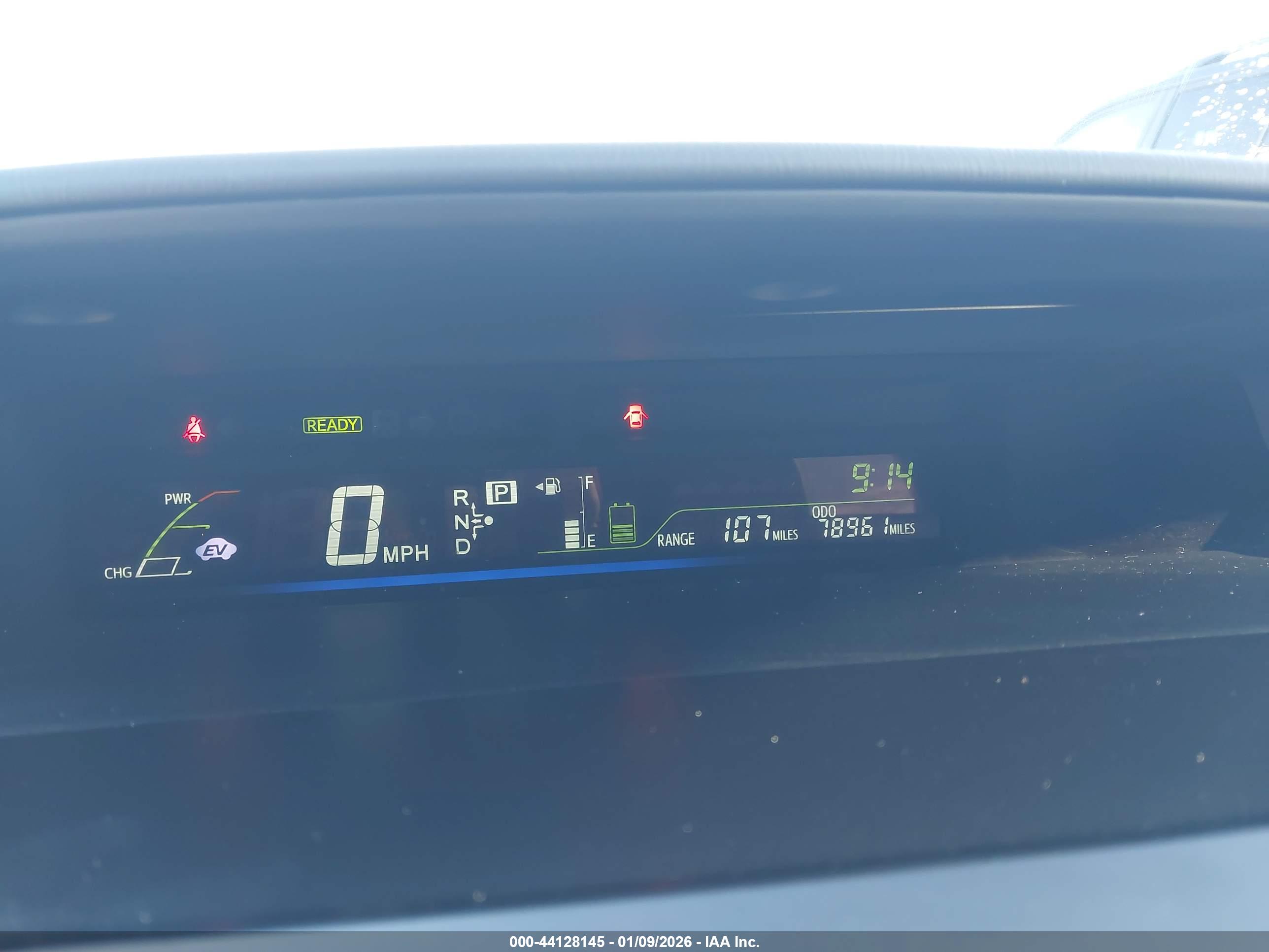 TOYOTA PRIUS image 7