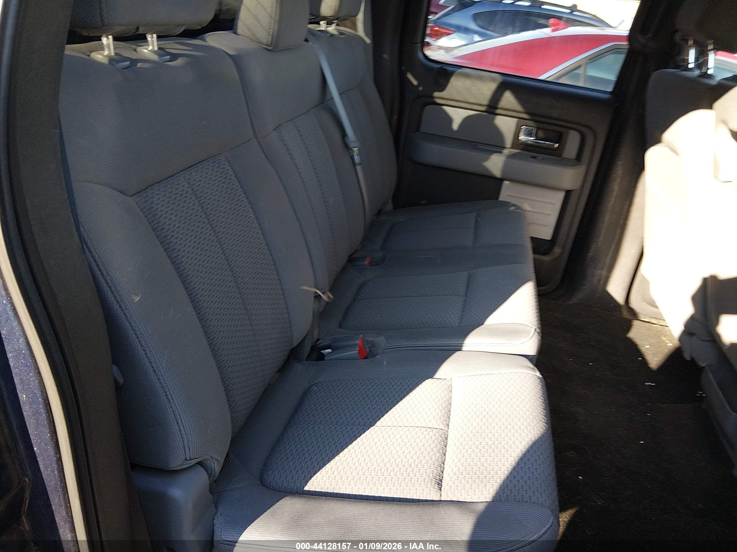 FORD F-150 image 8