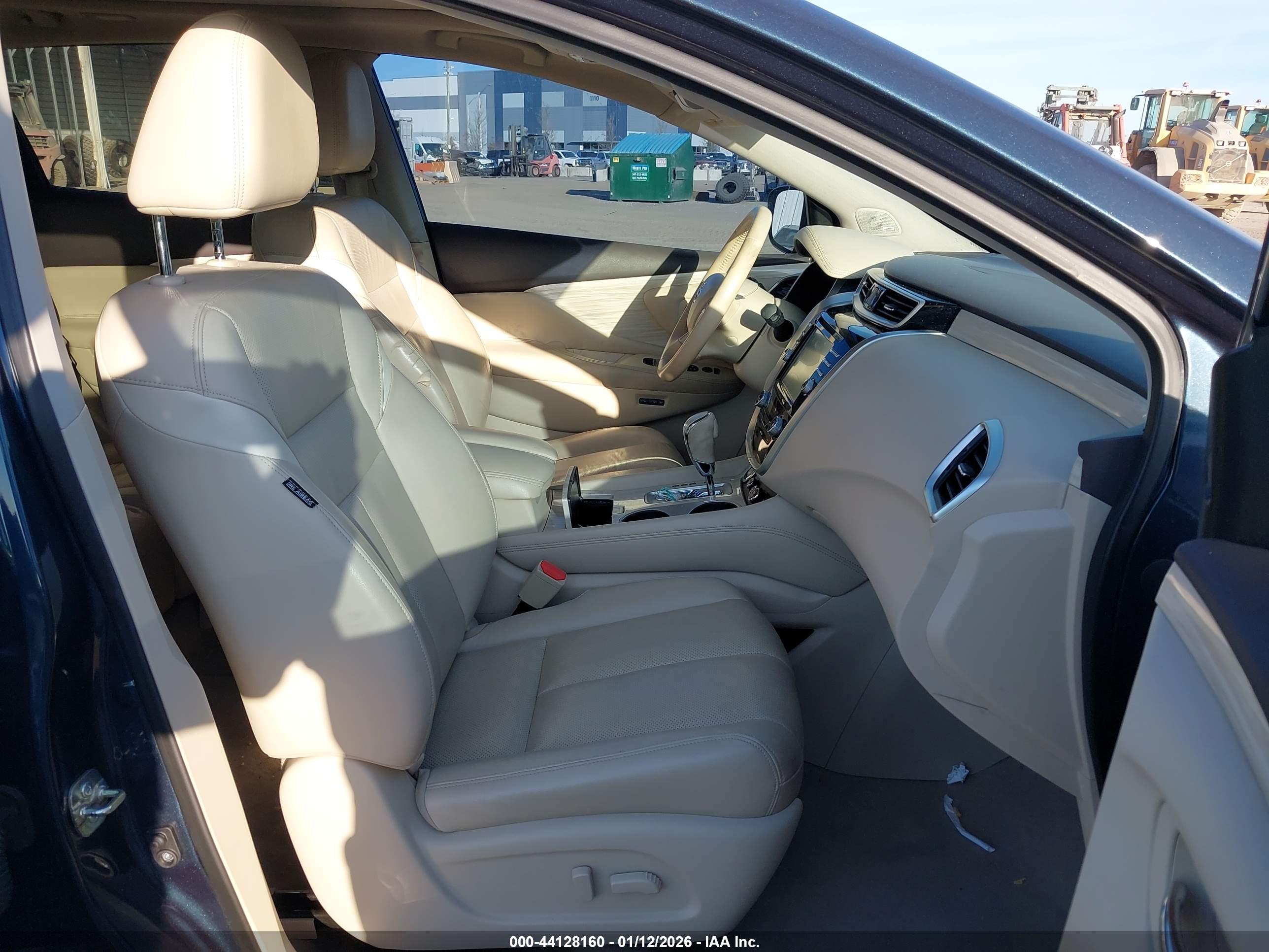 NISSAN MURANO image 5