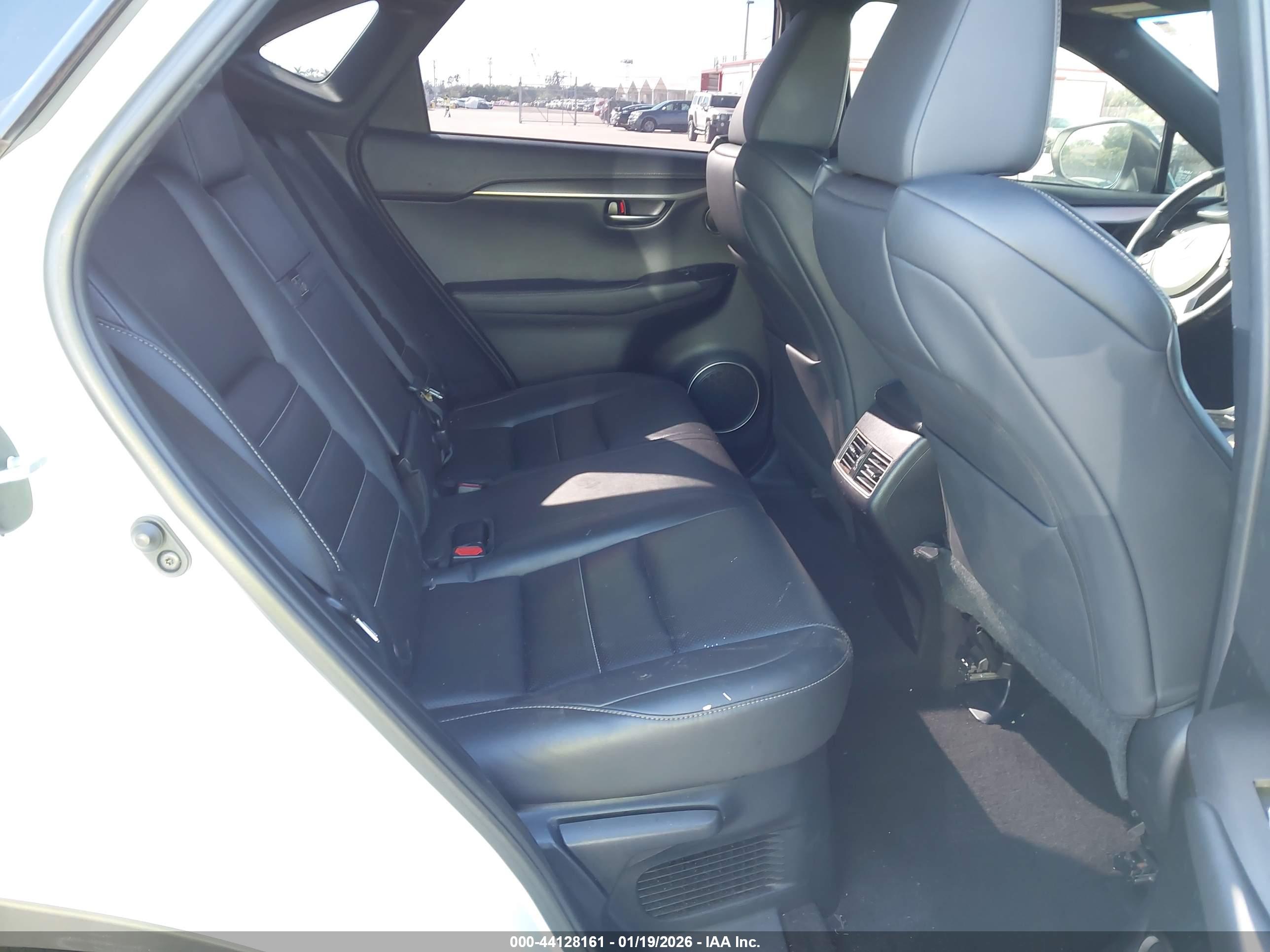LEXUS NX image 8