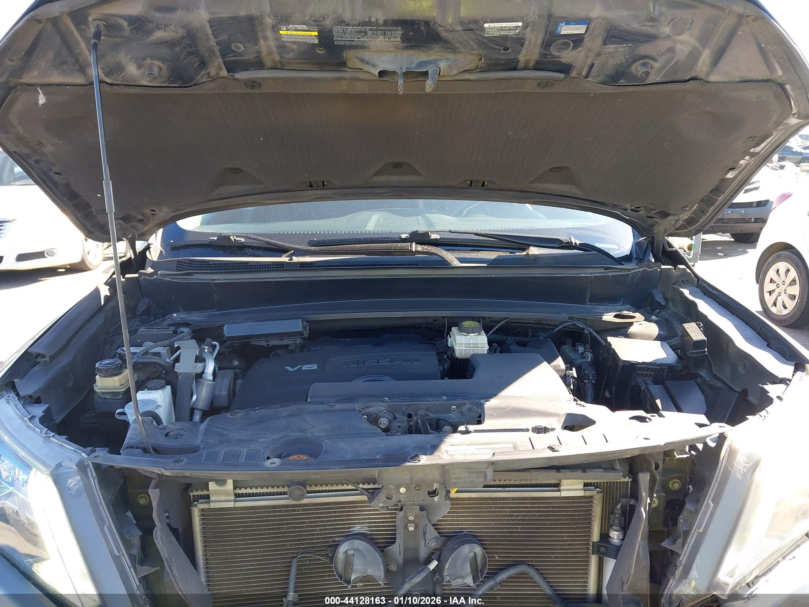 NISSAN PATHFINDER image 10