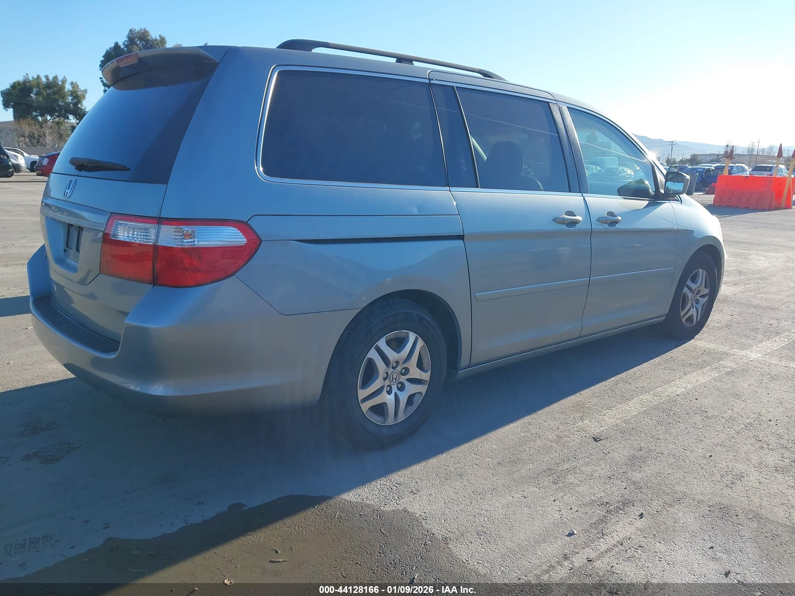 HONDA ODYSSEY image 4