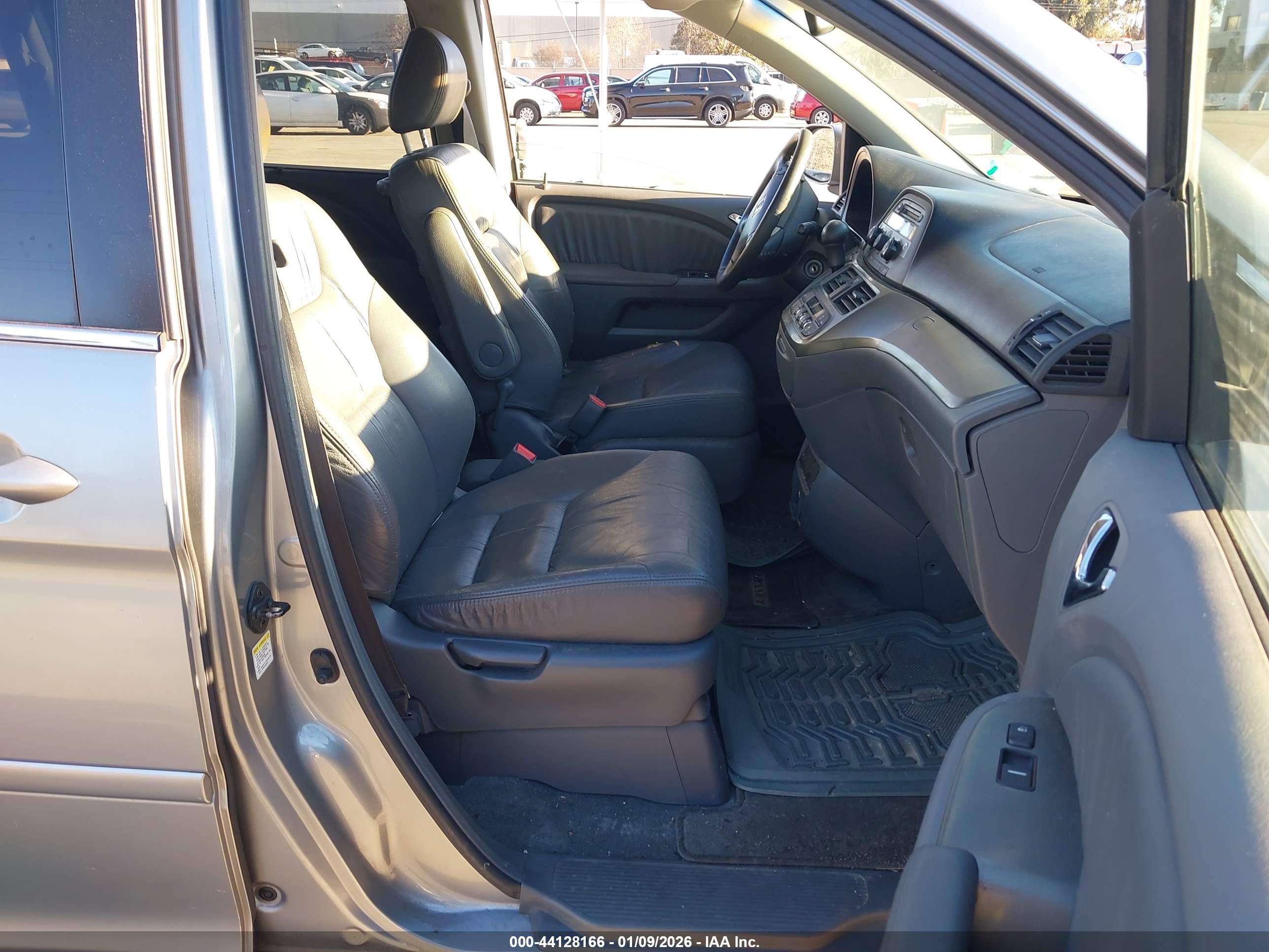 HONDA ODYSSEY image 5
