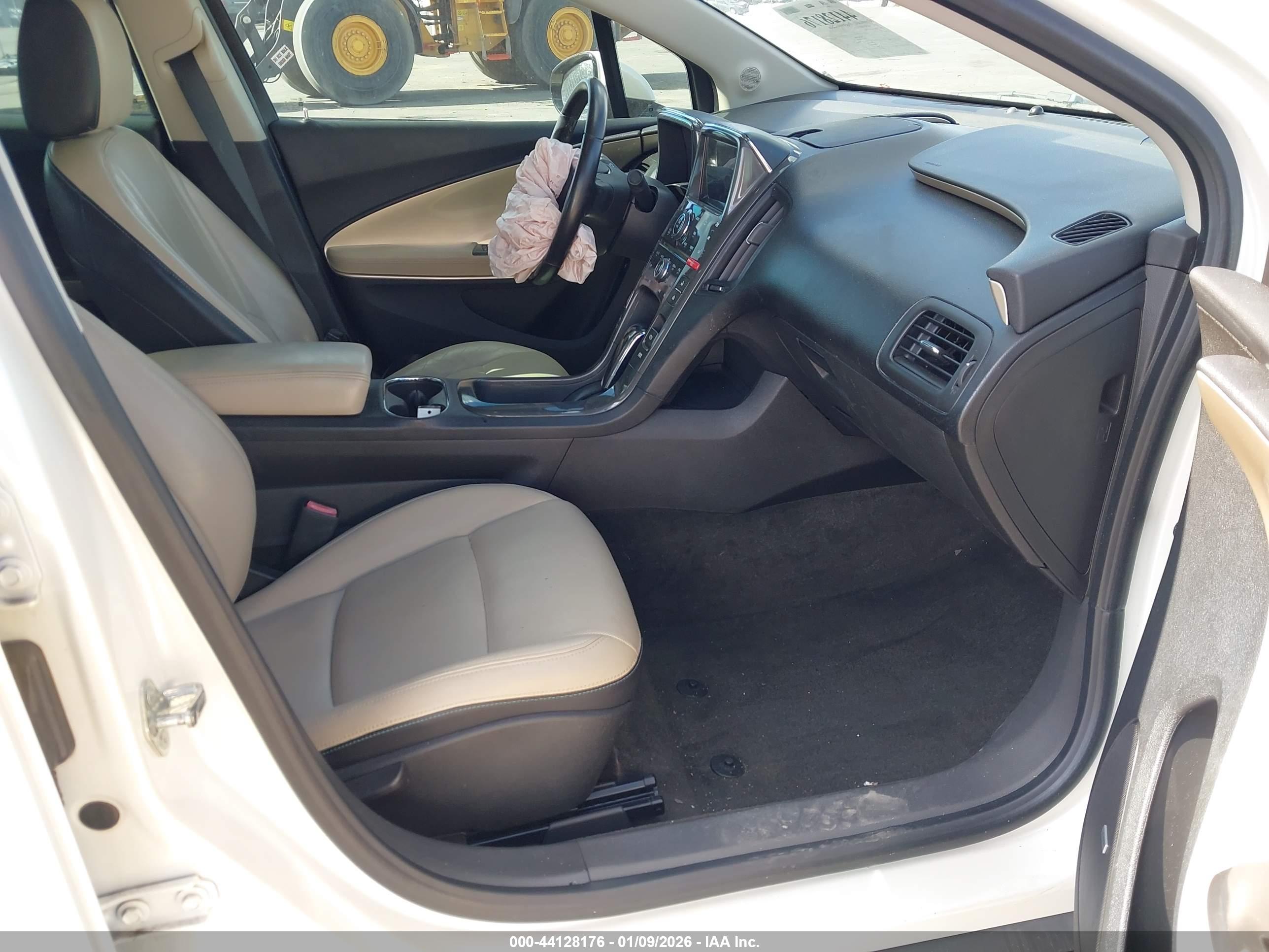 CHEVROLET VOLT image 5