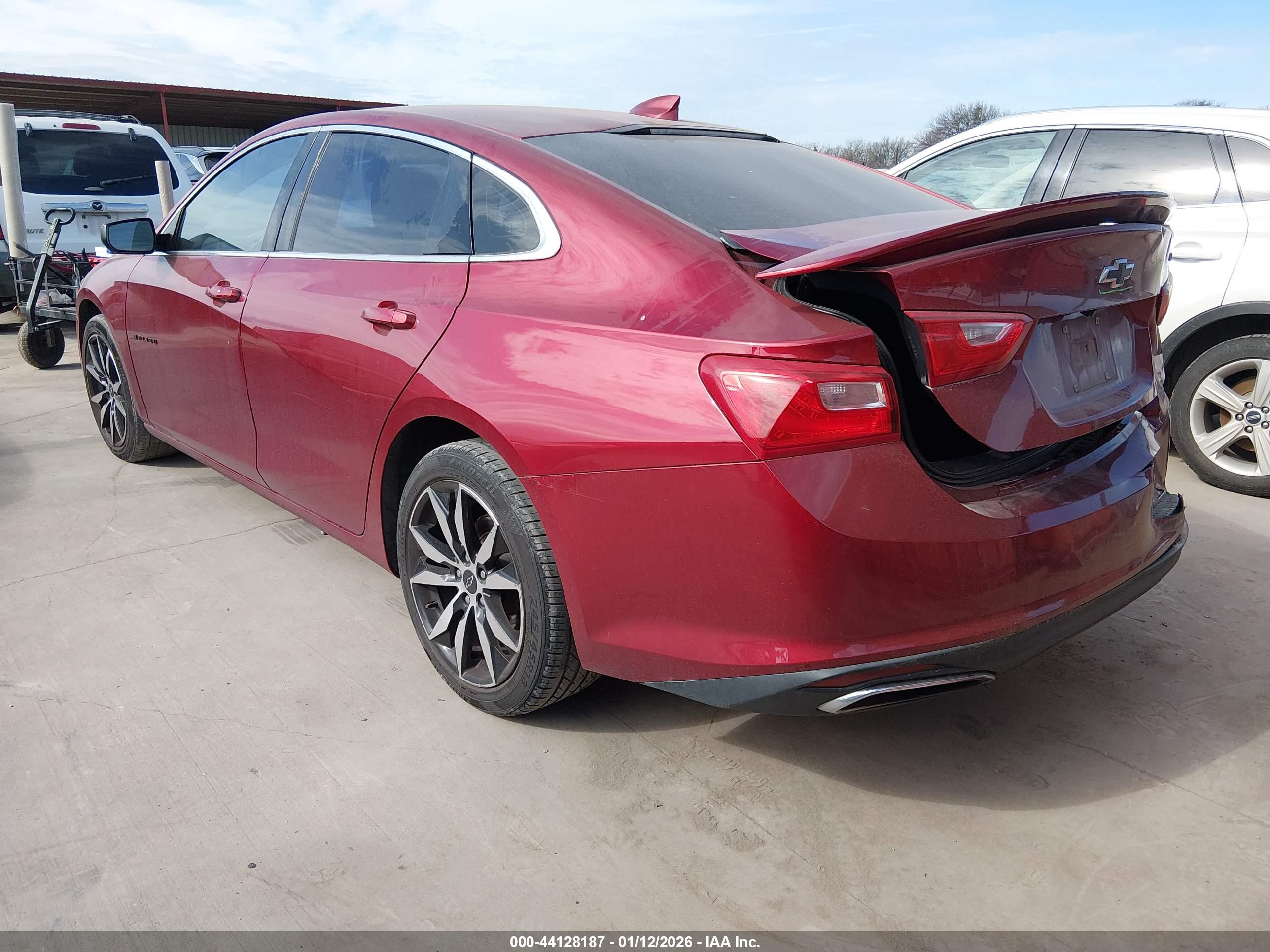 CHEVROLET MALIBU image 3