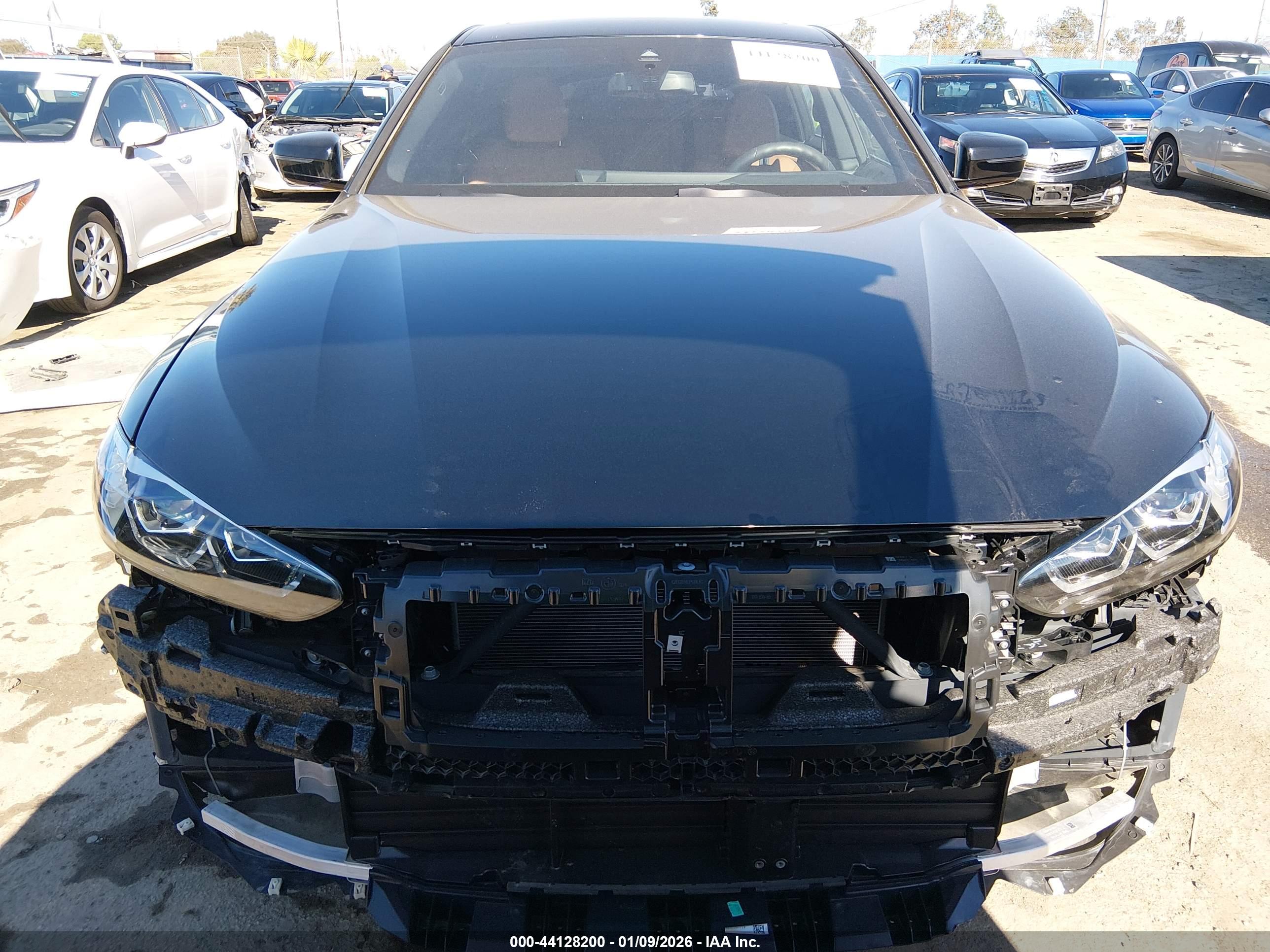 BMW I4 image 6