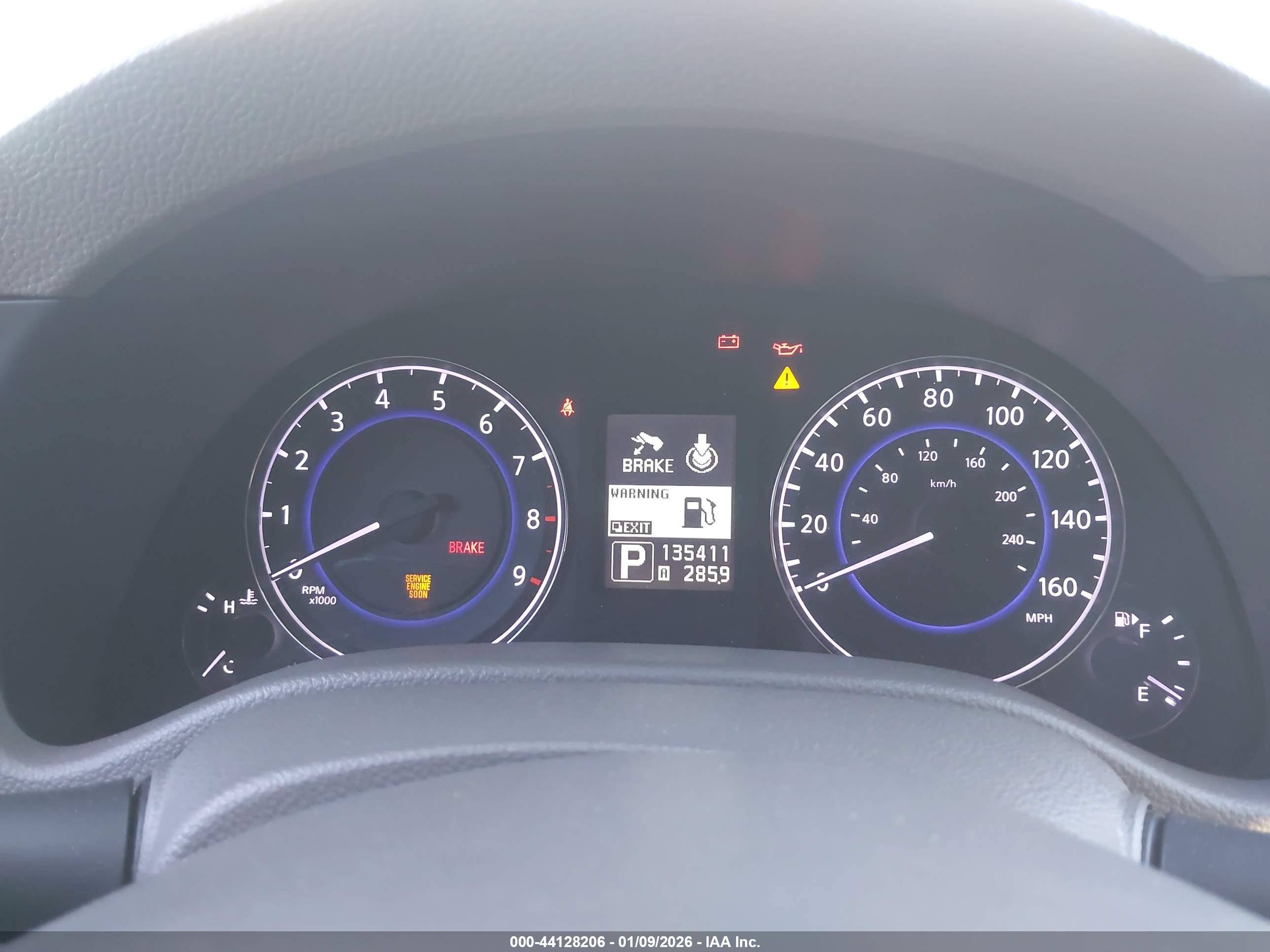 INFINITI G37 image 7